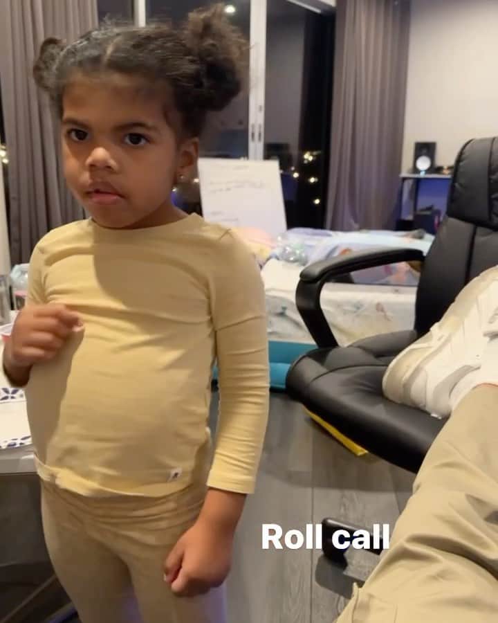 チャンス・ザ・ラッパーのインスタグラム：「Happy fourth birthday Marli Jackson hee hee 🤩🕺🏽」