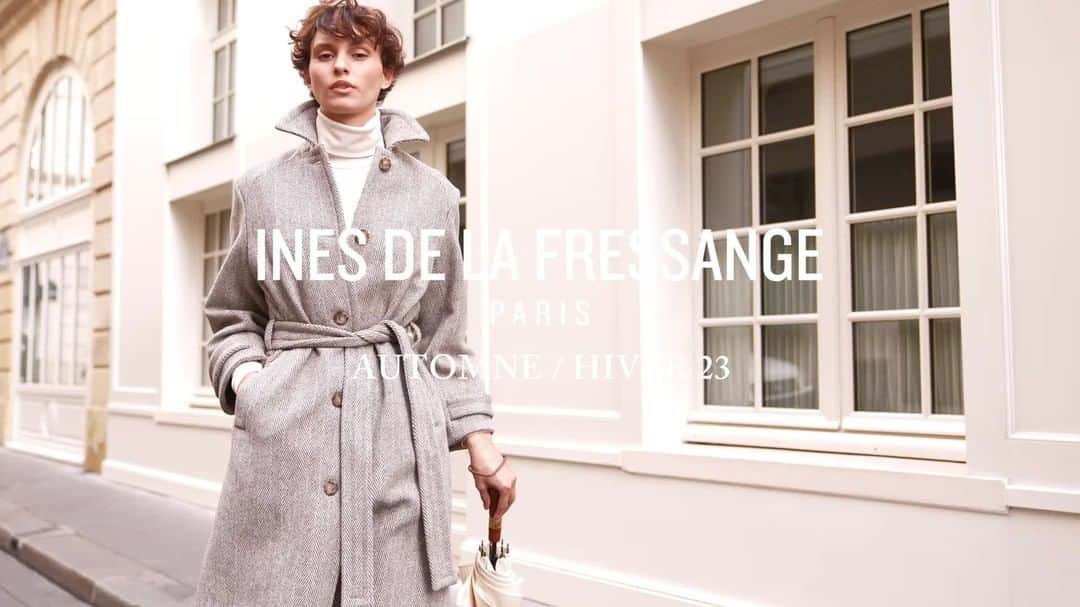 イネスドゥラフレサンジュのインスタグラム：「🍁 La maison Ines de la Fressange Paris est heureuse de vous présenter la nouvelle collection Automne-Hiver 2023 ✨ La collection est disponible en ligne sur inesdelafressange.fr et dans nos boutiques.  Photography : @rodolphe_bricard Model : @jade_bngr Styling : @priscilledorgeval Make Up : @lydiapujolsmakeup Hair : @delphinecourteille_paris @hotelchateauvoltaire   - The Parisian Fashion House Ines de la Fressange Paris is pleased to present the new Fall-Winter 2023 collection available online and in stores.  #inesdelafressange #inesdelafressangeparis #fallwinter2023 #parisianchic」
