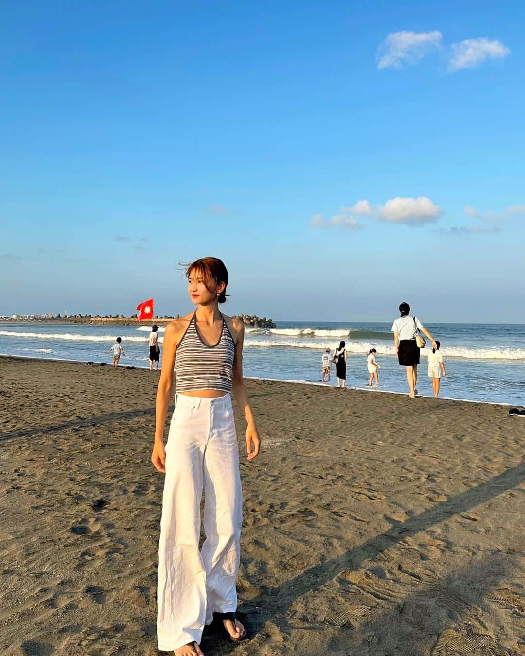 SAYUKAさんのインスタグラム写真 - (SAYUKAInstagram)「砂浜に白デニム🙅‍♀️」8月30日 16時04分 - sayumiso216