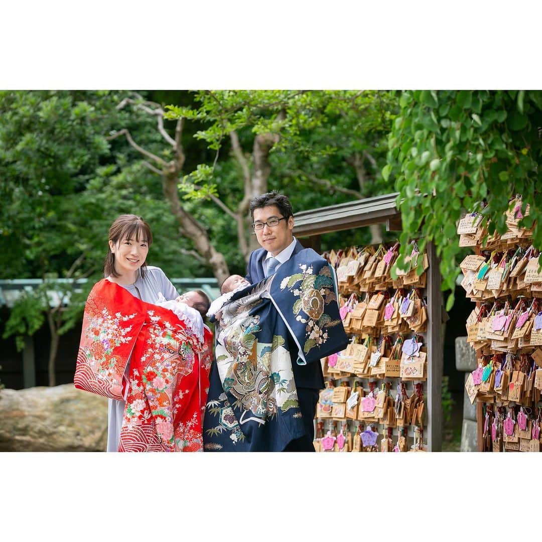KOBOのインスタグラム：「深大寺で双子ちゃんのお宮参り⛩  おめでとうございました📸  #お宮参り写真  #お宮参りフォト」