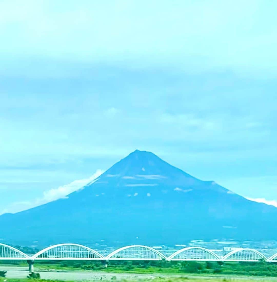 松尾貴史さんのインスタグラム写真 - (松尾貴史Instagram)「本日の富士🗻様。  #mtfuji #富士山」8月30日 16時33分 - kitsch.matsuo