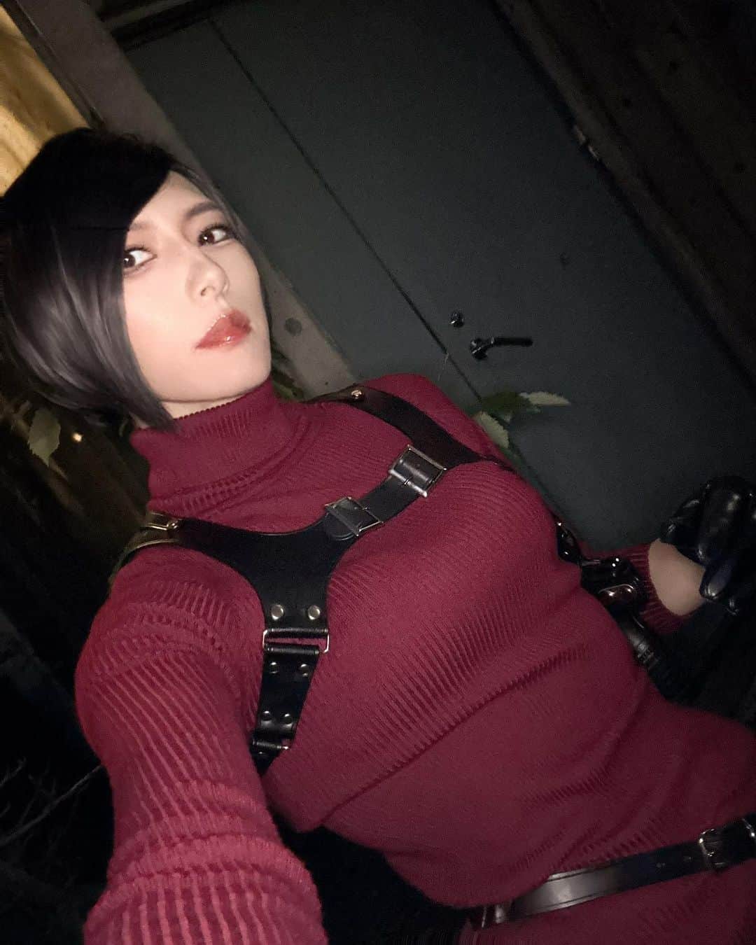 鷹村アオイのインスタグラム：「【バイオハザード　RE:4】  Ada Wong  #バイオハザードre4 #エイダウォン #residentevil4remake #adawong #adawongcosplay」