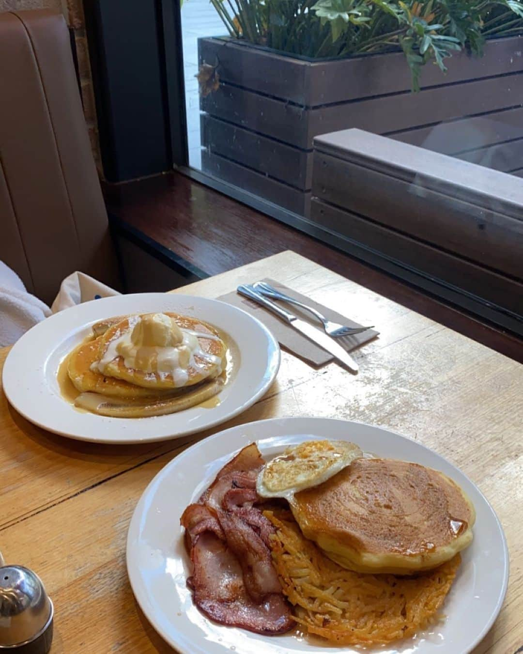 高岡志帆のインスタグラム：「🥞🍳」