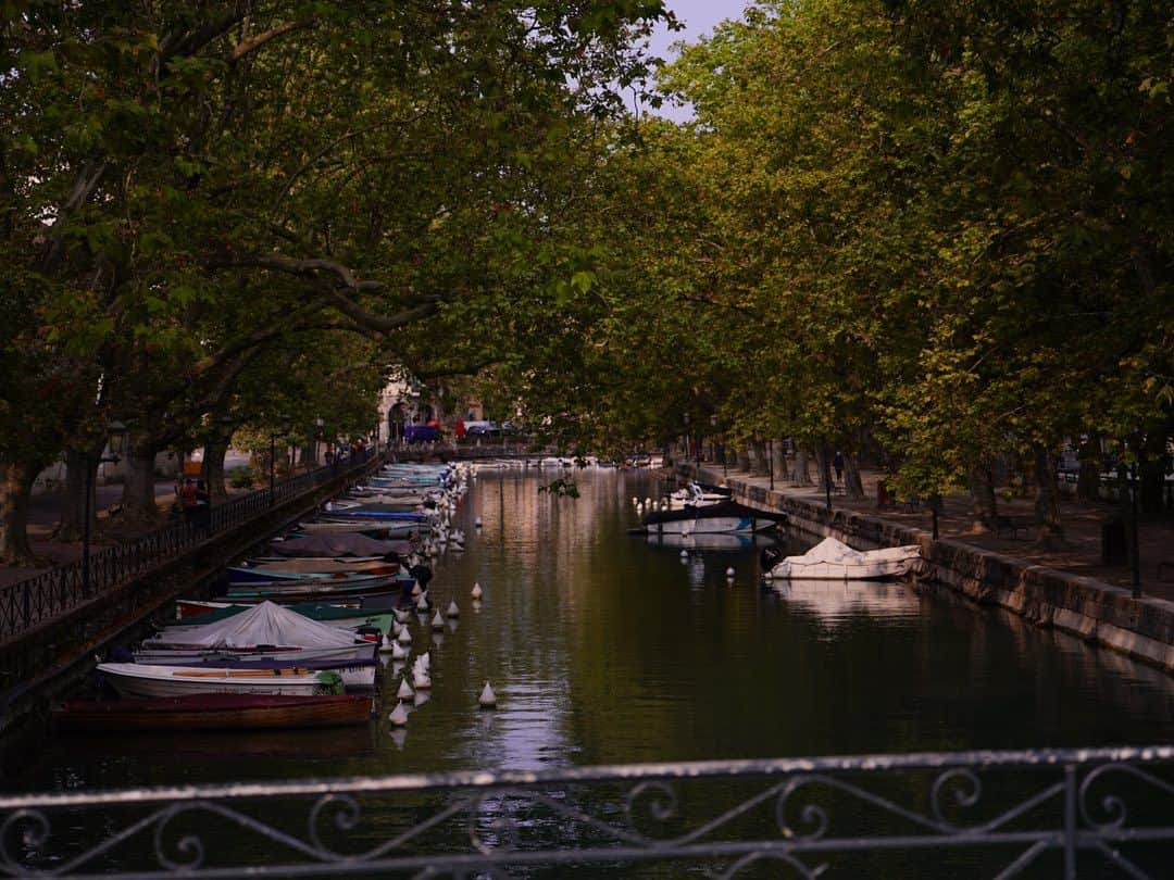 佐々木明のインスタグラム：「The hometown of Salomon Annecy, France🇫🇷」
