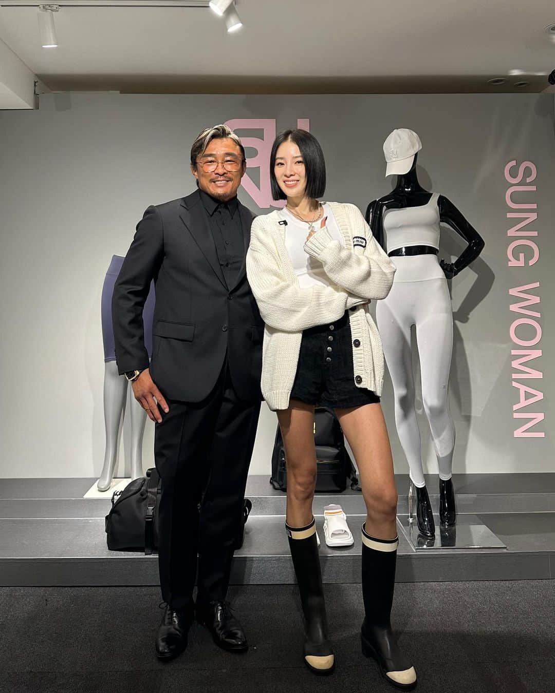 アイリーン・キムのインスタグラム：「Congratulations to the coolest @akiyamachoo and your new collection @sung1975_official 😎❤️‍🔥 최고로 멋진 오빠 멋진 브렌드 축하드립니다🔥🔥🔥」