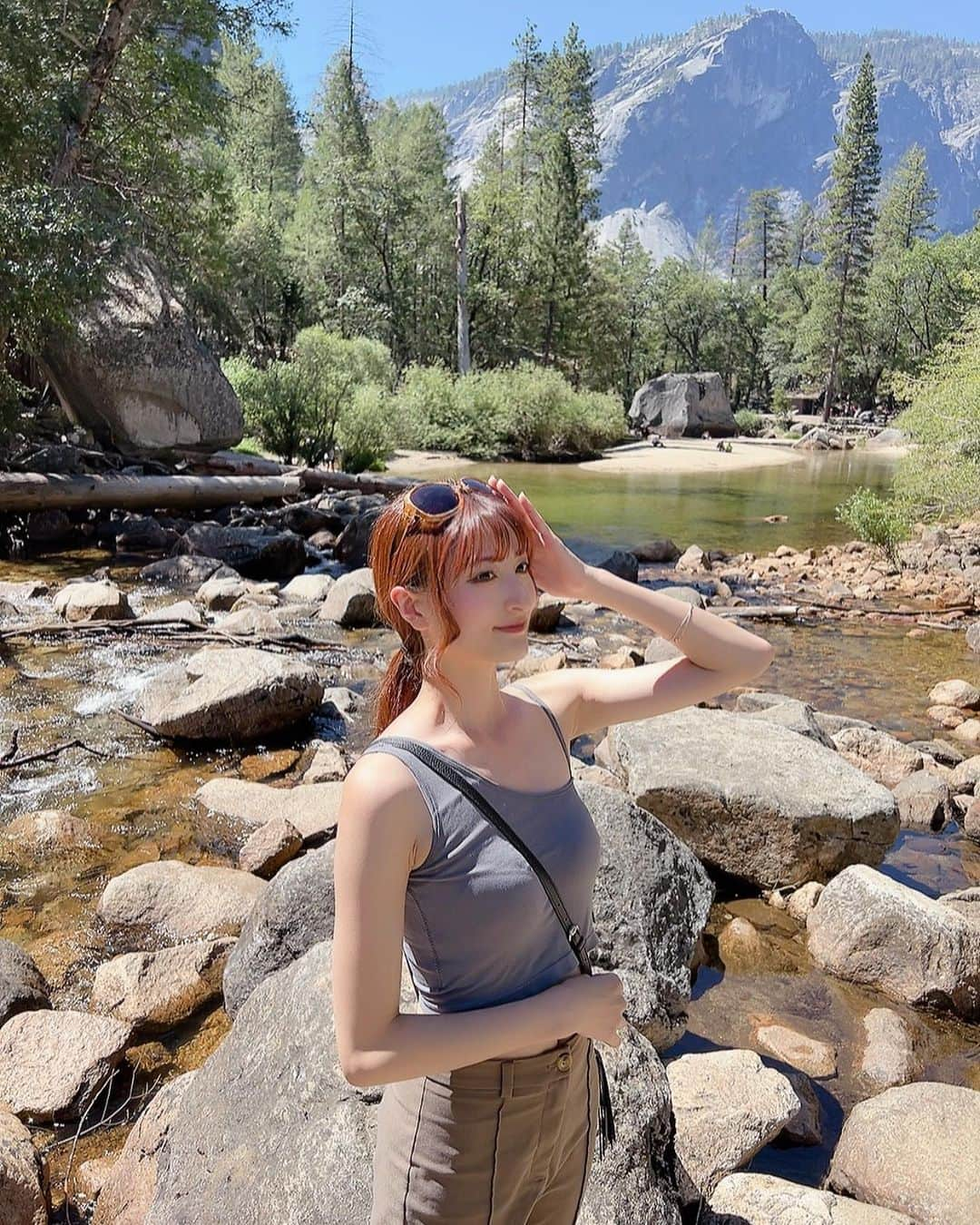 さあやさんのインスタグラム写真 - (さあやInstagram)「Yosemite ⛰️🪼🦋 Here is beautiful view. I felt I'm glad I came.🤭 . . .  🇰🇷 안녕하세요. 일본의 대학생의 사아야입니다. 춤을 추는 모델입니다. 팔로우 해주세요. . 🇨🇳 我是一名在日本的大学生。舞蹈家、模特。请关注我的sns。 . 🇺🇸 Hey. I'm a Japanese university student. But I live in America now. I came to here from japan in order to study abroad. Check out the dance videos and modeling posts. . . .  #インフルエンサー #留学生と繋がりたい #大学 #学生 #ファッション #登山女子 #ファッション好きな人と繋がりたい #大学生 #大学生コーデ #女子大生 #fyp #美脚モデル #留学生活 #留学準備 #アメリカ留学#アメリカ留学生活 #02#yosemitenationalpark #flf#lll#yosemite#いいね返し#lb#ootd#fashion#fashionstyle#liketime#留学日記#sanfrancisco #美脚」9月2日 18時20分 - saya___endo