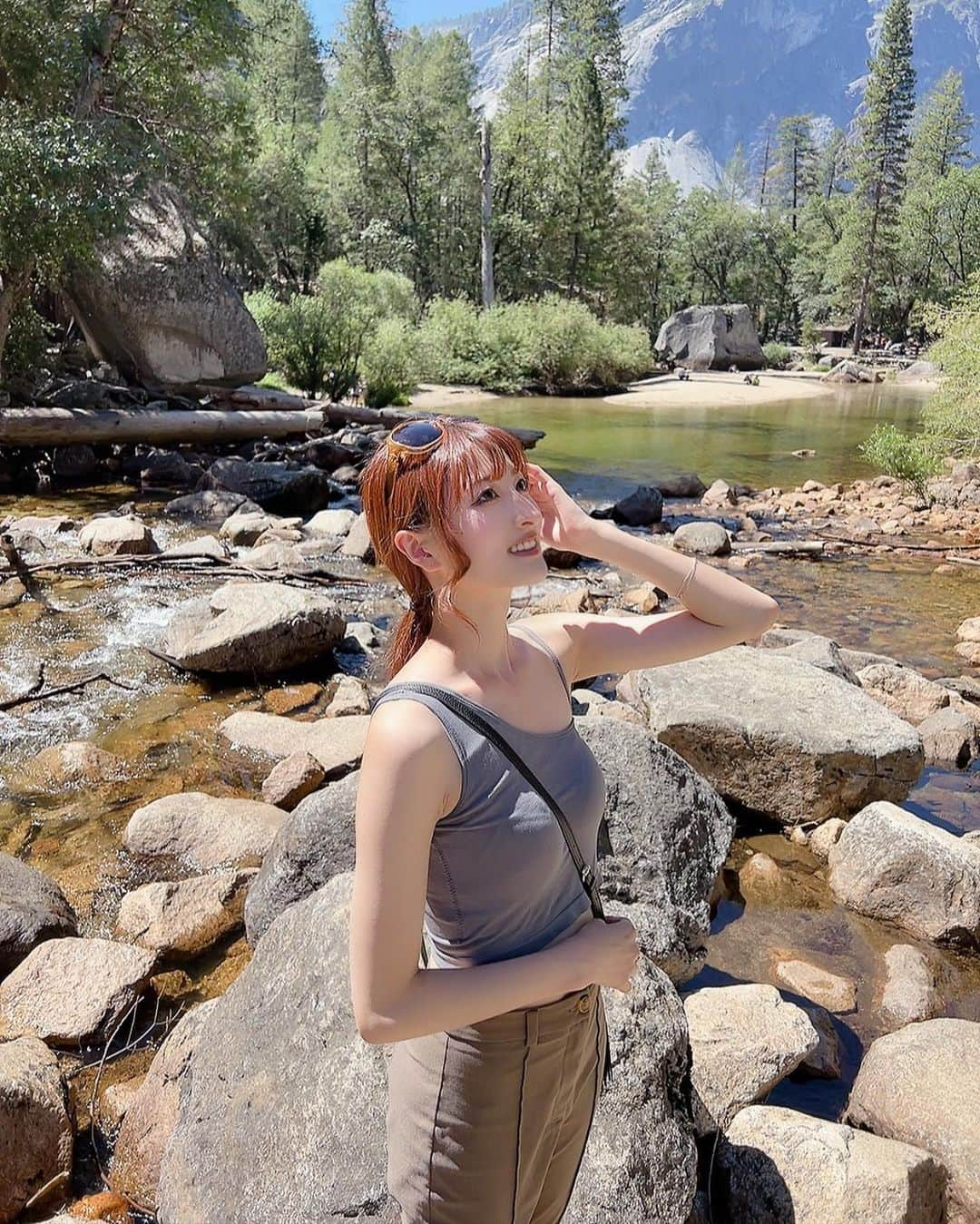 さあやさんのインスタグラム写真 - (さあやInstagram)「Yosemite ⛰️🪼🦋 Here is beautiful view. I felt I'm glad I came.🤭 . . .  🇰🇷 안녕하세요. 일본의 대학생의 사아야입니다. 춤을 추는 모델입니다. 팔로우 해주세요. . 🇨🇳 我是一名在日本的大学生。舞蹈家、模特。请关注我的sns。 . 🇺🇸 Hey. I'm a Japanese university student. But I live in America now. I came to here from japan in order to study abroad. Check out the dance videos and modeling posts. . . .  #インフルエンサー #留学生と繋がりたい #大学 #学生 #ファッション #登山女子 #ファッション好きな人と繋がりたい #大学生 #大学生コーデ #女子大生 #fyp #美脚モデル #留学生活 #留学準備 #アメリカ留学#アメリカ留学生活 #02#yosemitenationalpark #flf#lll#yosemite#いいね返し#lb#ootd#fashion#fashionstyle#liketime#留学日記#sanfrancisco #美脚」9月2日 18時20分 - saya___endo