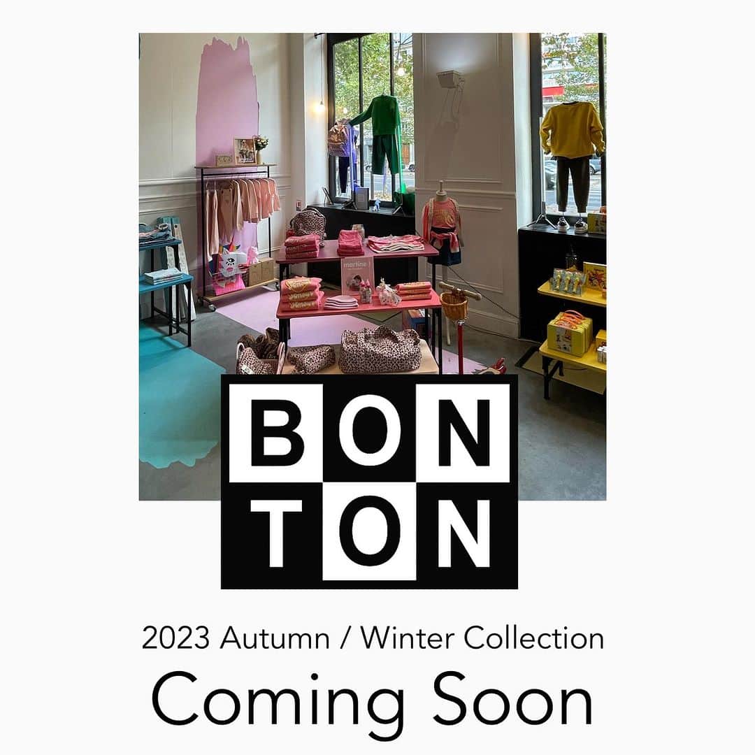LILI et NENEのインスタグラム：「_BONTON 2023 秋冬コレクション　本日8/30 20時販売スタート！ ぜひ、ご覧になってくださいね。 ． @lilietnene プロフィールリンクよりリリエネネオンラインショップへ ． @lilietnene_paris  大好きなパリの日常をお届けする。 ． #lilietnene タグ付けして投稿して頂ければ嬉しいです。  #bonton#ボントン#パリ発ブランド #オシャレキッズ #ベビーファッション#キッズファッション #子供服 #lilietnene #リリエネネ #海外子供服セレクトショップ #kidsfashion #babyfashion #gift #女の子のママ#女の子ベビー#娘服#むすめ服#姉妹#お揃いコーデ#ベビー服#海外子供服 #キッズコーデ#キッズ  #キッズコーデ女の子 #ベビーコーデ #ベビーコーデ女の子」