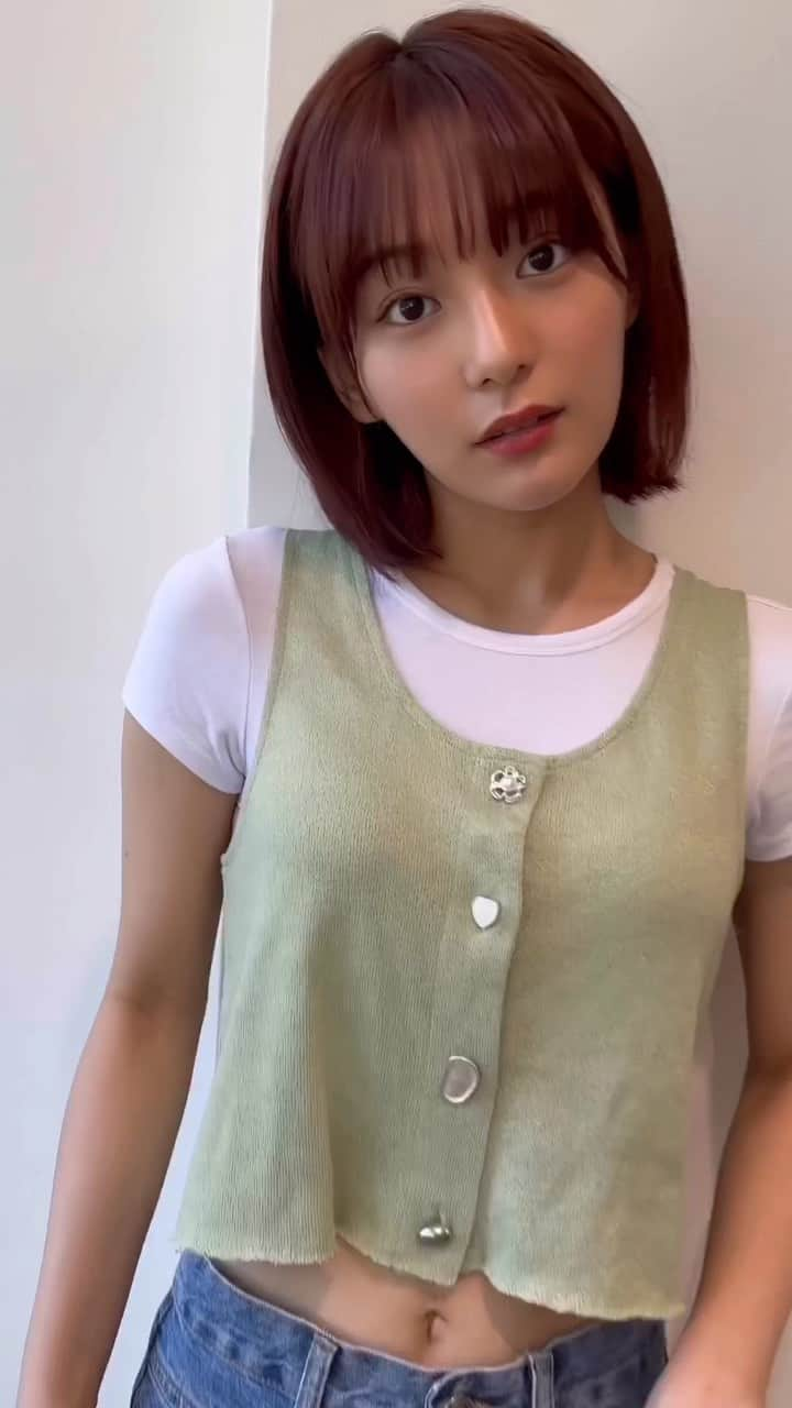 新田桃子のインスタグラム：「@shigeru_hair  さんに カットとトリートメントしてもらった💇🏻‍♀️✨💞」