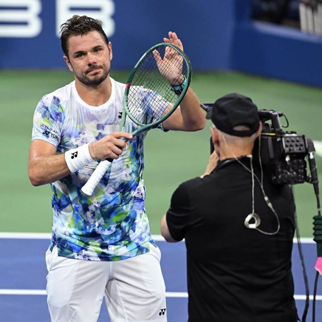 スタニスラス・ワウリンカさんのインスタグラム写真 - (スタニスラス・ワウリンカInstagram)「Great start @usopen 💪🏻🎾😅🗽🍎🇺🇸🙏🏻💙 #usopen #fights #hardwork #trusttheprocess #enjoy」8月30日 11時47分 - stanwawrinka85