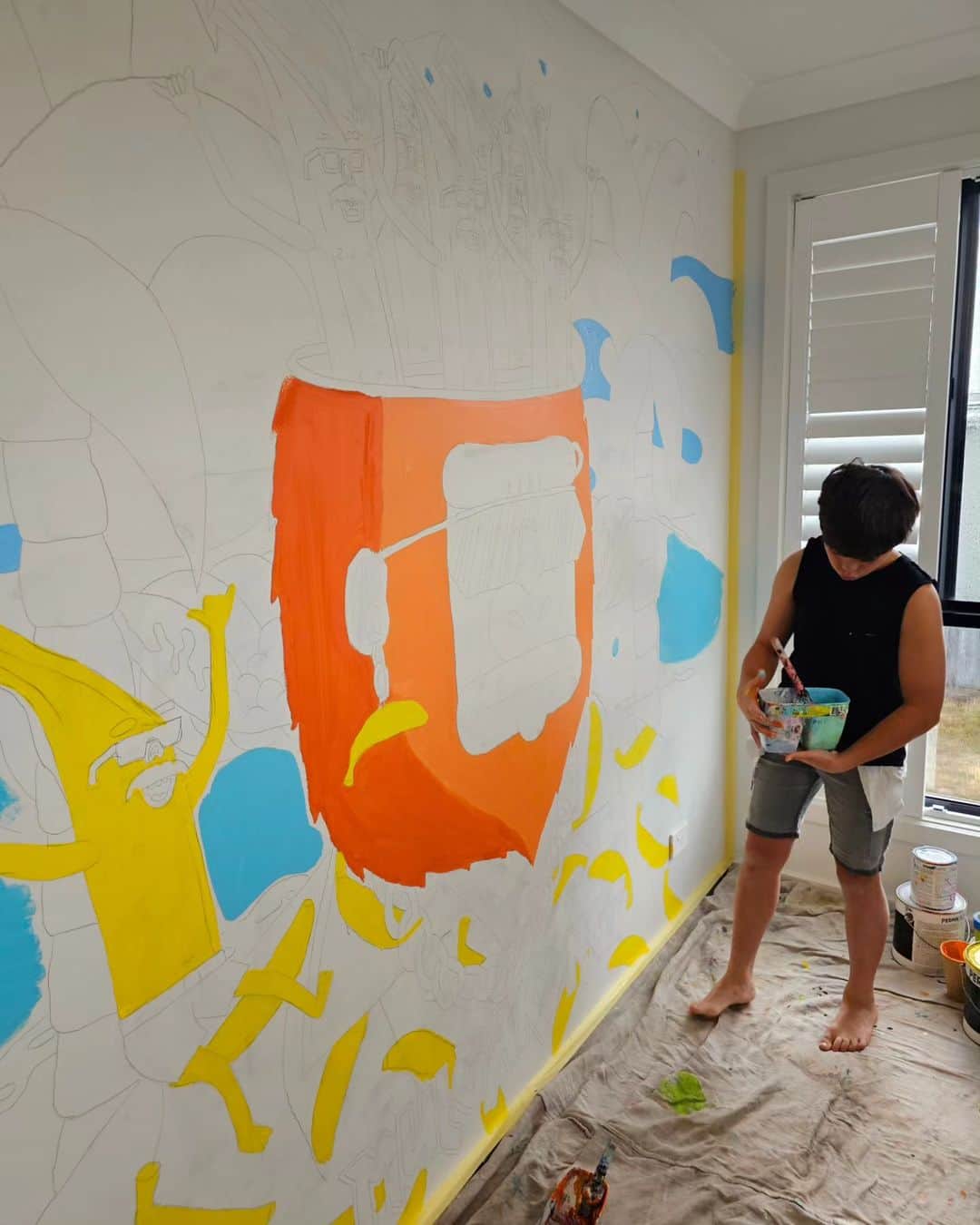 MULGAさんのインスタグラム写真 - (MULGAInstagram)「Every birthday I paint something for my kids, this year Frankie requested a full wall @mulgakongznft mural!  🍌🦍🍌⁣ ⁣ #mulgatheartist #mulgakongz #nft #cnft #art #artoftheday #artist #ArtisticExpressions #digitalart #surfart #summerart #gorillaart #gorilla #muralart #muralartist #muralarts #muralartists #muralartwork #australianartists」8月30日 13時11分 - mulgatheartist