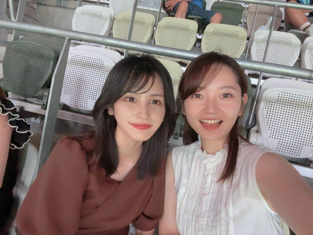 池谷実悠のインスタグラム：「先日竹崎さんと PSGの試合を観に行ってきました🐼 フットブレインへの思いも膨らみました♪  @hito97 さんありがとうございました😊」
