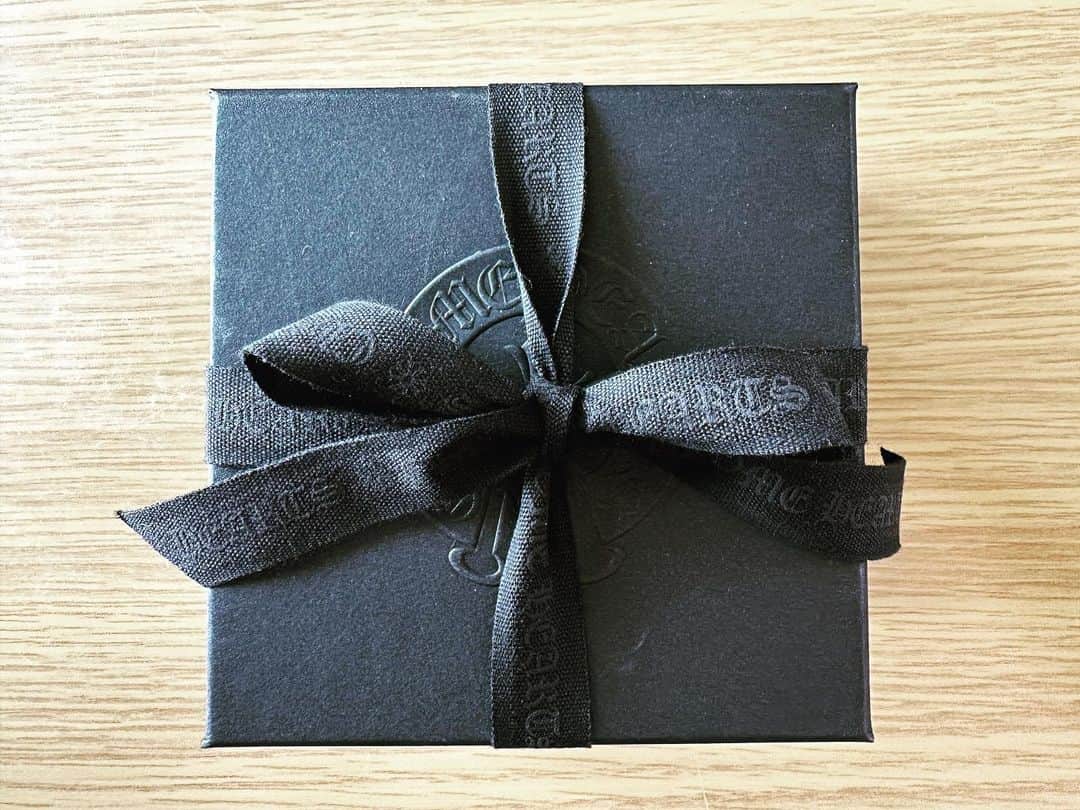 遠藤雄弥のインスタグラム：「. ✝️BLACK BOX✝️  @chromeheartsofficial   #chromehearts  #クロムハーツ」