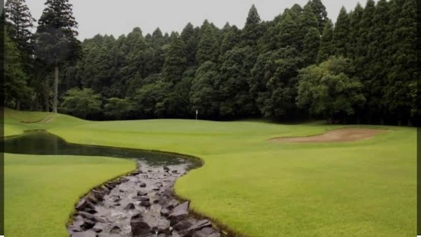 上原浩治さんのインスタグラム写真 - (上原浩治Instagram)「何か久しぶりにプライベートゴルフ⛳️🏌️‍♂️  暑過ぎて、ゴルフ行くのを躊躇ってしまうよね😅  熱中症に気をつけながら、和気あいあいと楽しかったです☺️  スコアは…🤫  昼ごはんを挟むと、スコアが良くなる日、悪くなる日と…  皆さんは、どっち派？😂  #ゴルフ　#⛳️ #🏌️‍♂️ #楽しい　#笑い　#暑さ　#汗だく　#💦　#千葉県  @koji19ueharaのフォローをお願いします  #上原浩治の雑談魂の登録を   http://www.koji-uehara.netにコメントを」8月30日 15時42分 - koji19uehara