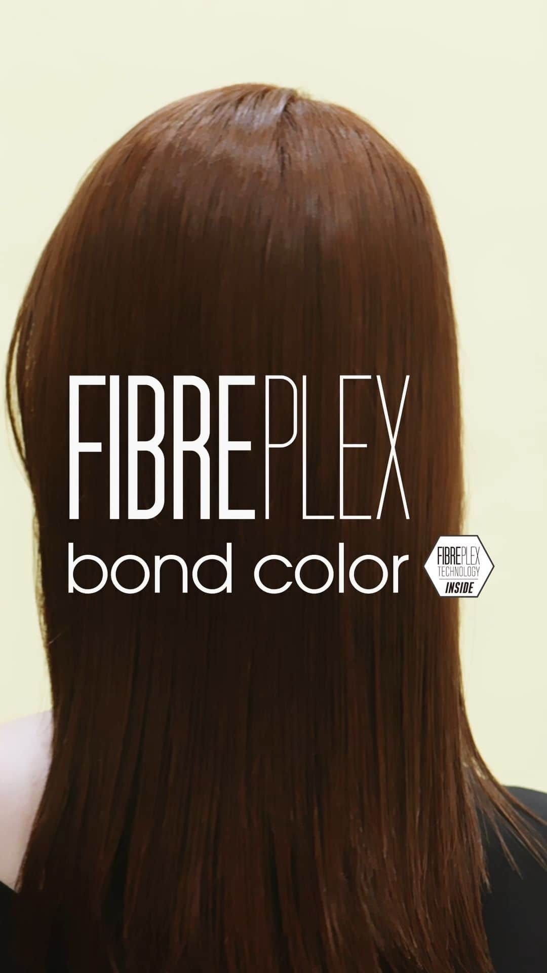 Schwarzkopf Professional Japanのインスタグラム：「TRY ON, BLEACH ON  Milk Tea Brown ミルクティーブラウン  ブリーチを使わなくても、ボンドカラーなら抜けるような透明感が表現できます。  ＝＝＝ボンドカラー グレイライン発売＝＝＝ グレイシェード：16 色  代理店様発売日：2023/9/4 サロン様発売日：2023/9/6  #シュワルツコフ #シュワルツコフプロフェッショナル #FIBREPLEX #ボンドカラー #ファイバープレックス #ファイバープレックスカラー #ファイバープレックスブリーチ #グレイカラー #白髪染め #ブリーチカラー #ブリーチ #ケアブリーチ #ヘアカラー #ハイトーンカラー#ブリーチオンカラー #ブリーチデザイン #ブリーチカラー」