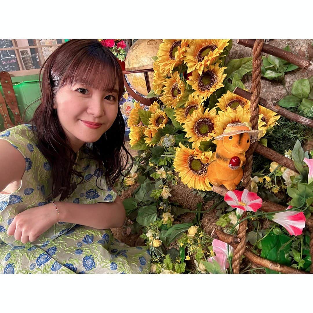 林美桜さんのインスタグラム写真 - (林美桜Instagram)「. よる７時から #あいつ今何してる？ 2時間スペシャル . ゲストは豪華4組✨ #梅沢富美男 さん #黒木瞳 さん #小泉孝太郎 さん #渡辺美奈代さん & #西村知美 さん パネラーゲストは #みちょぱ さん . 心あたたまる奇跡の再会がありました🥲✨ 涙したり、爆笑したり、ほっこりしたり…☺️ 皆様ぜひご覧ください❣️  ワンピース @ganni アクセサリー @star_jewelry_girl 靴 @randa_pic」8月30日 15時51分 - miou0hayashi