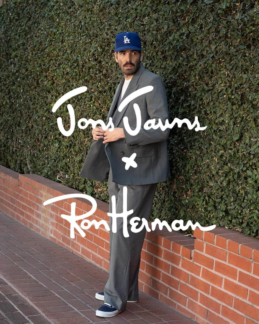 ロンハーマンさんのインスタグラム写真 - (ロンハーマンInstagram)「NOW INTRODUCING Jons Jawns x Ron Herman, a hand-selected curation by clothing collector and stylist Jon Alan of FW23 designer and his own vintage pieces.  ⠀⠀⠀⠀⠀⠀⠀⠀⠀ Full collection available now at the RH Melrose Men’s Shop with partial collection available online — for a limited time only! ⠀⠀⠀⠀⠀⠀⠀⠀⠀ Jon wears the Nili Lotan Clifford Blazer and Emmett Pant.」8月31日 1時21分 - ronhermanstore