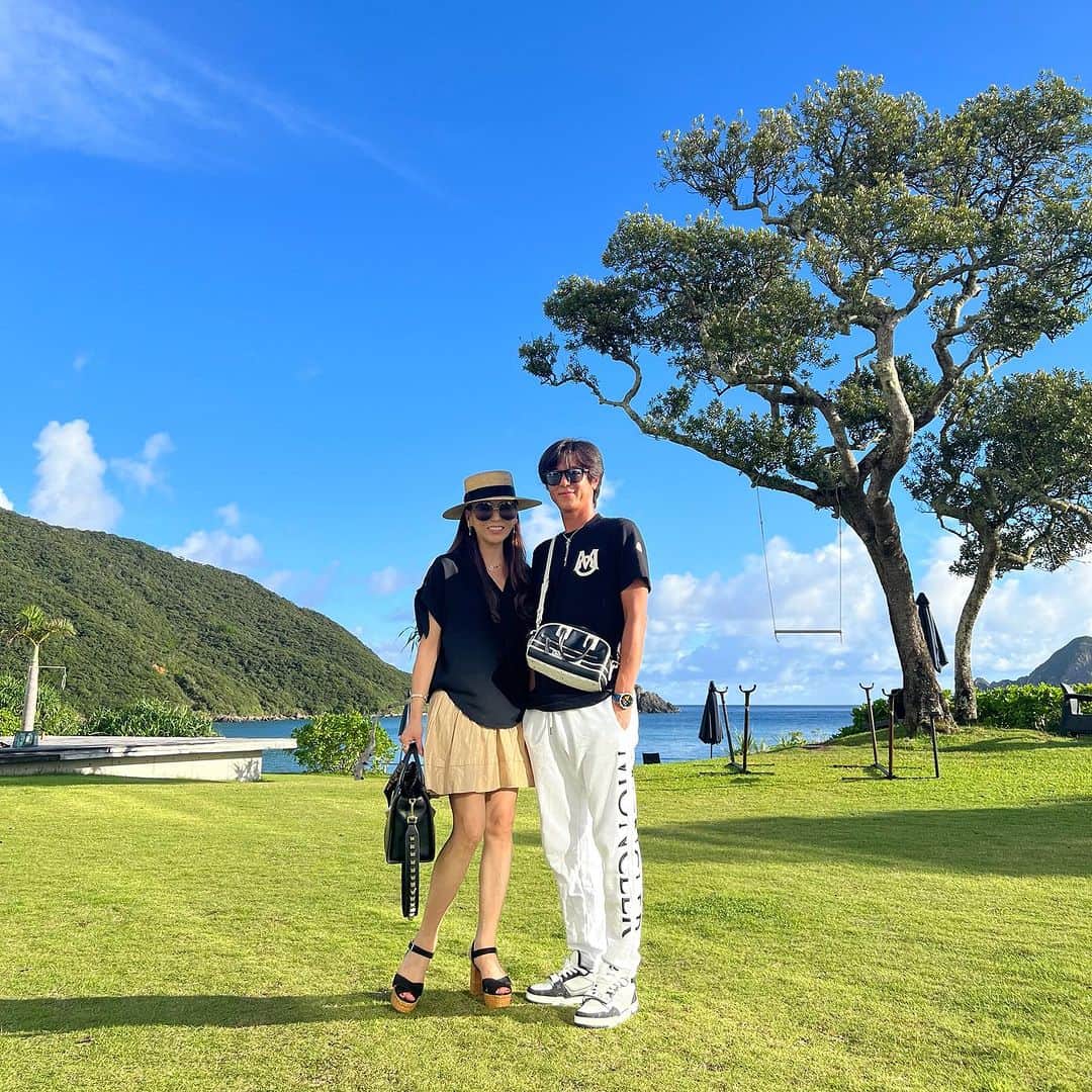 麻美さんのインスタグラム写真 - (麻美Instagram)「LOVE❤️奄美大島 ． #自然の恵み #奄美大島 #hotelthescene  #夫婦の時間」8月31日 1時37分 - mami0s