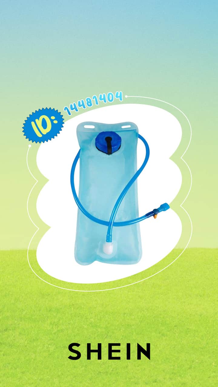 SHEINのインスタグラム：「Hitting the trails? 🚶‍♂️🏔️ There are three things that matter most: hydration, hydration, hydration 💦 Quench your thirst for hiking must-haves with our 2L Sports Water Bag 💧🎒  🔎14481404  #SHEIN #SHEINforAll #SHEINstyle #fashion #chic #saveinstyle」