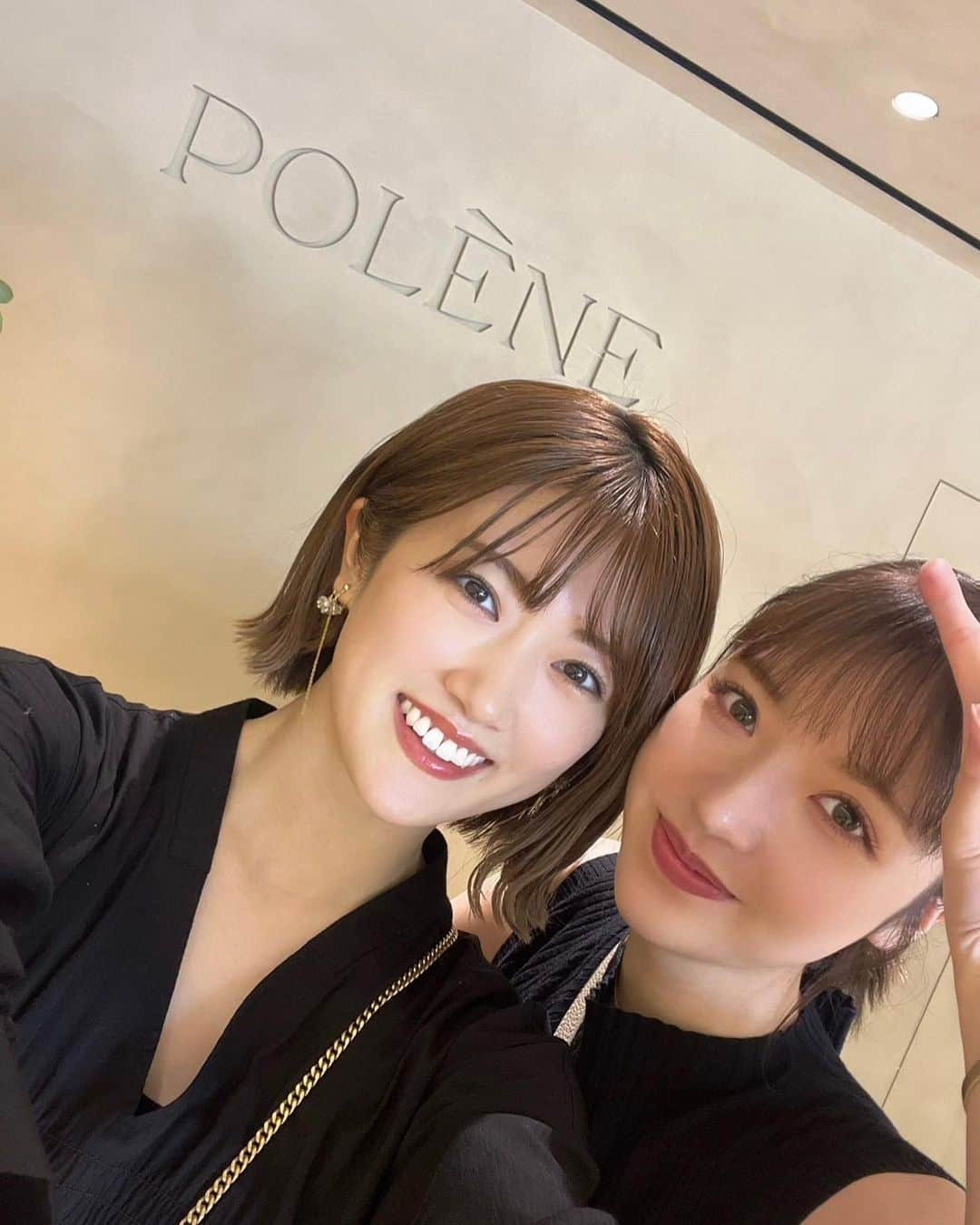 和田まあやさんのインスタグラム写真 - (和田まあやInstagram)「👜 @polene_paris  ９月１日表参道にてOPEN✨ ということで一足お先にお邪魔してきましたっ😊😊😊 上品で素敵な空間でした💍 2人で「この色似合う？」「どっちがいいかな？」ってルンルンしながらショッピング楽しみましたっ☺︎ ありがとうございます🤭 またお揃いが増えたねっ❣️」8月30日 17時53分 - wada_maaya_official