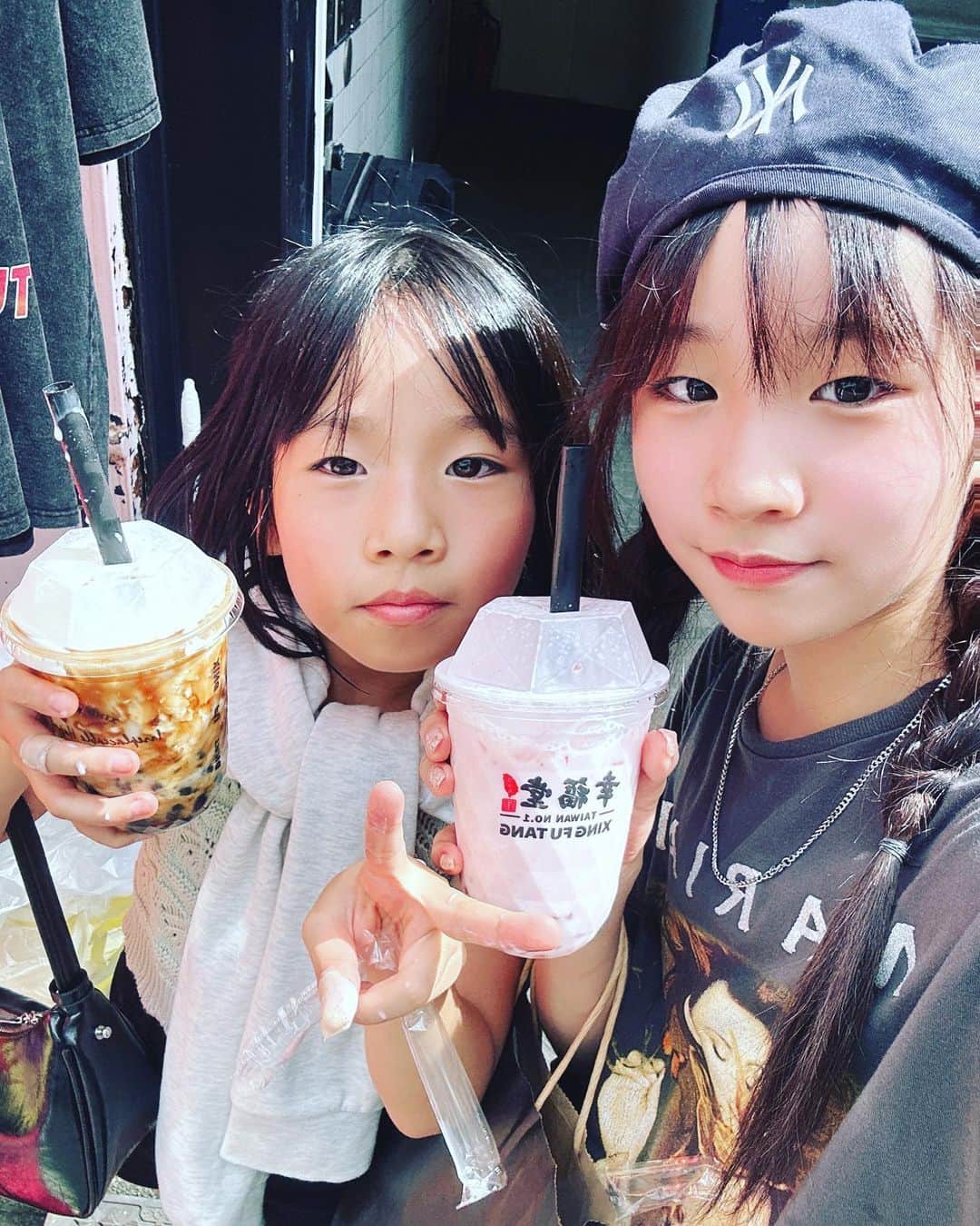 娘さんのインスタグラム写真 - (娘Instagram)「くーちゃんと原宿行ってきた。暑くて終始ブチギレてたくーちゃん。」8月30日 17時53分 - morike_cyucky_musme