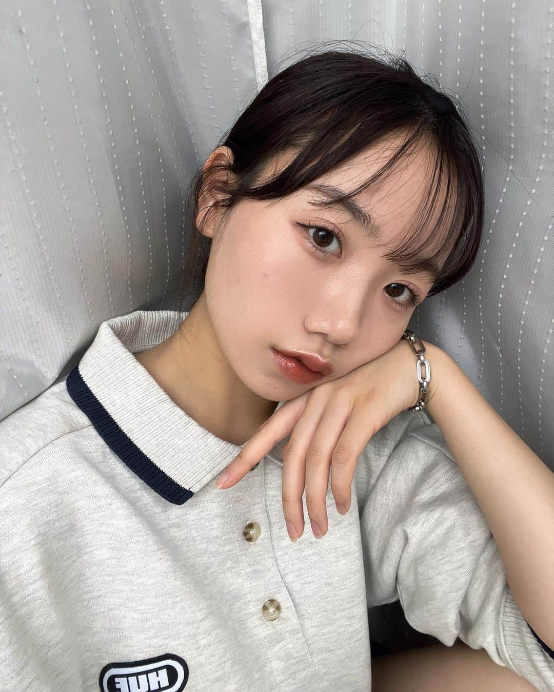 UNAのインスタグラム