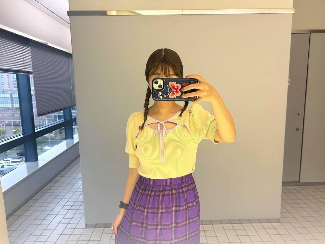 服部さやかさんのインスタグラム写真 - (服部さやかInstagram)「🟣🟪🟣🟪  #トップス #スカート @naturalbeautybasic_official」8月30日 18時40分 - hattori_chan1225