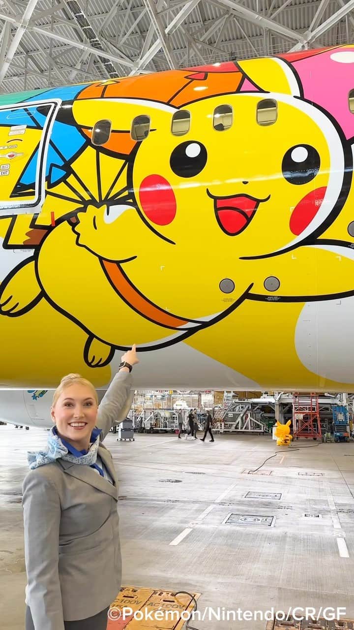 ANAのインスタグラム：「Find a lot of Pokémon💛⚡️✈️ #Pokémon #PokémonAirAdventures #pikachujet #ポケモン #ポケットモンスター #そらとぶピカチュウプロジェクト #ピカチュウジェット」
