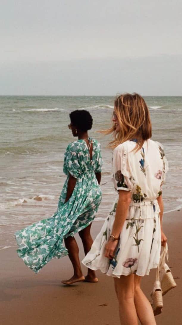 Ted Bakerのインスタグラム：「Summer isn't over just yet.  #TedBaker #ItsAShoreThing」