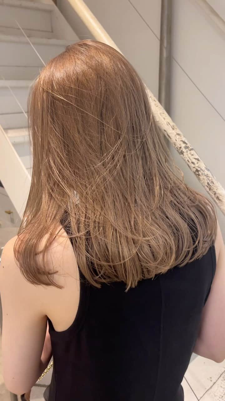 佐藤浩一のインスタグラム：「まろやかベージュ✂️」