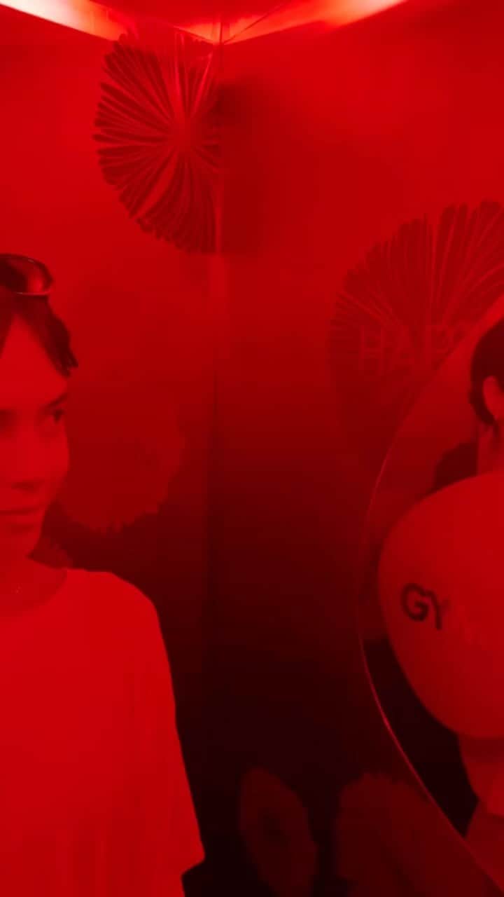 SEN（三辻茜）のインスタグラム：「Rome with Kana (ワイフ)」