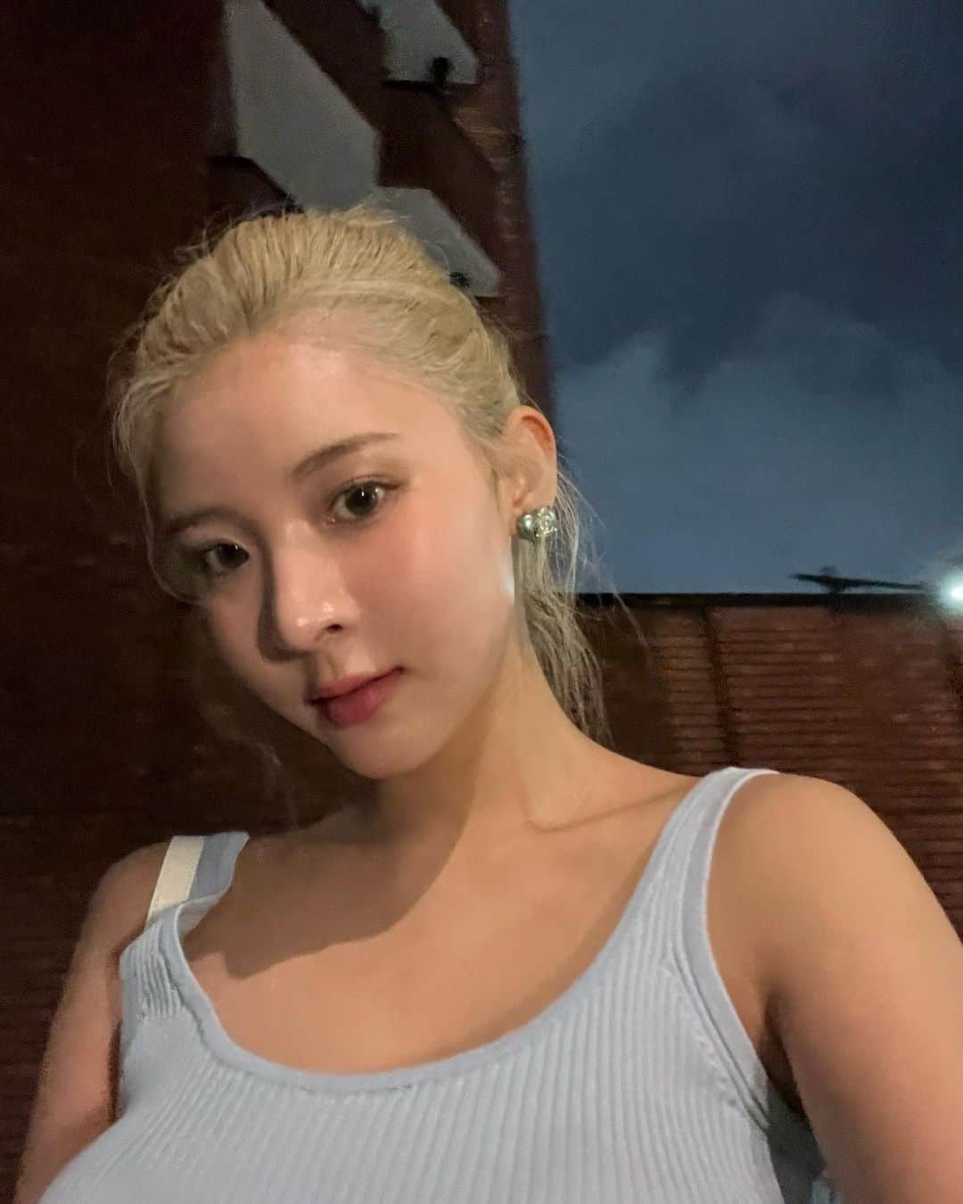のインスタグラム：「実は髪染めてたの1週間も無かったんだ😯💛とてもお気に入りでした」