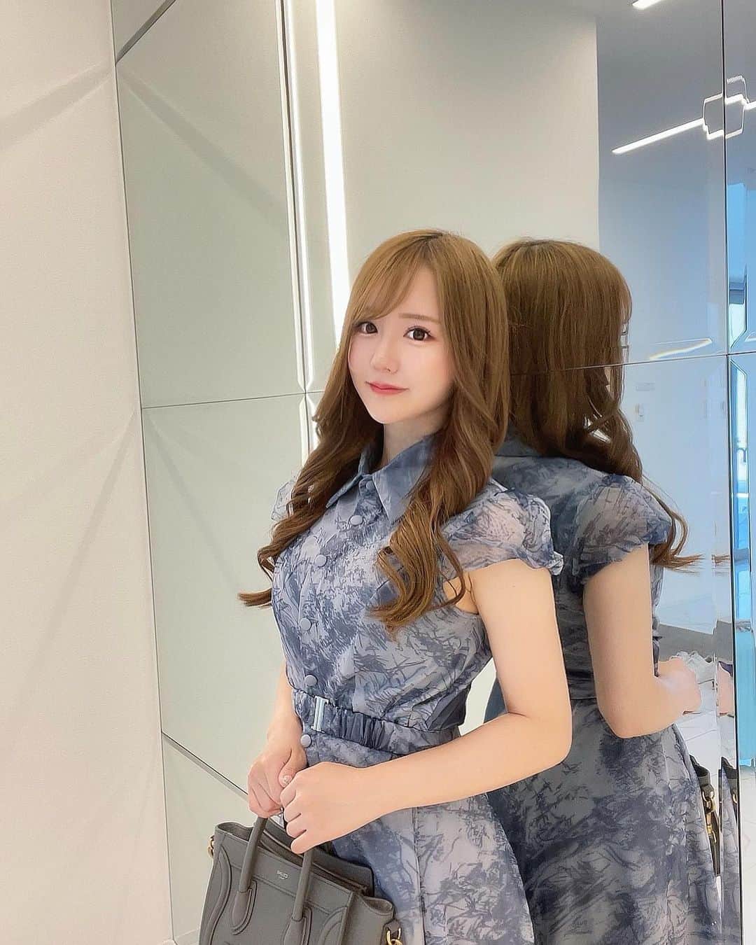 あだちまみのインスタグラム：「.  映えすぎる淡路ヴィラ貸切したよ♡  プールもついてて BBQもできる🍖  ヴィラはビットコインヴィラってところ🏨  @bitcoinvilla.awaji   かなりおすすめ🙆‍♀️  ⁡ #本日のコーデ#outfit #ポートレート#撮影 #撮影モデル#関西被写体#インフルエンサー #ビジネス#副業#事業#女性企業#美容 #ビジョビ#ビジョスタ#女性経営者」