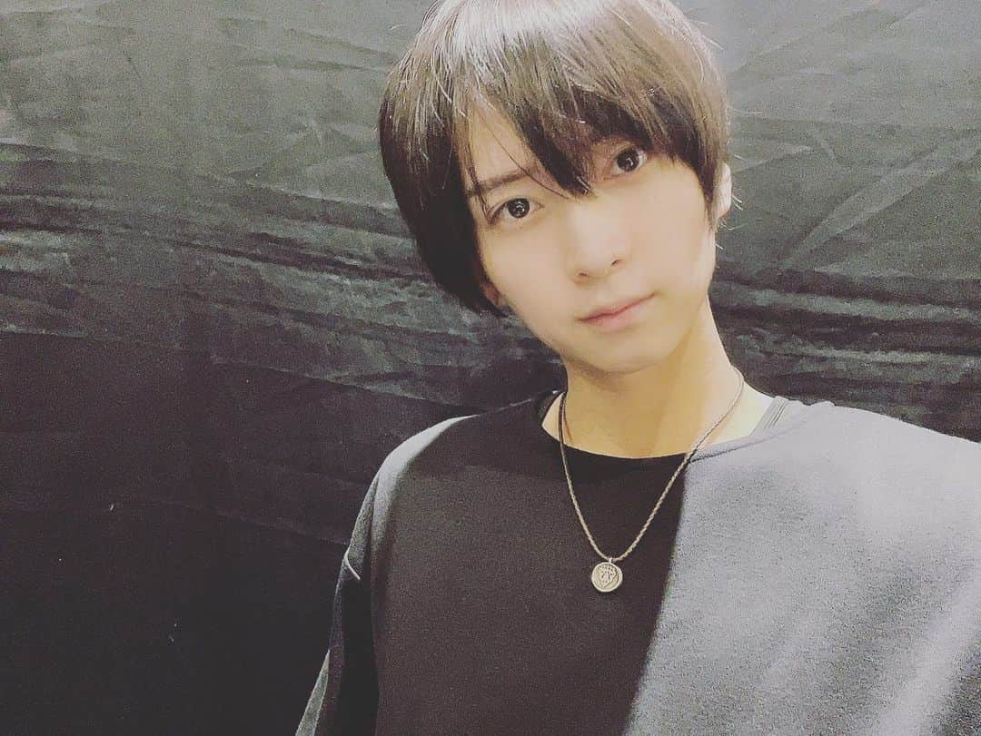 荒牧慶彦さんのインスタグラム写真 - (荒牧慶彦Instagram)「#ヒプステ #BoP #どついたれ本舗  稽古順調です🎤 BoPが楽しみ✨」8月30日 20時53分 - aramaki.yoshi