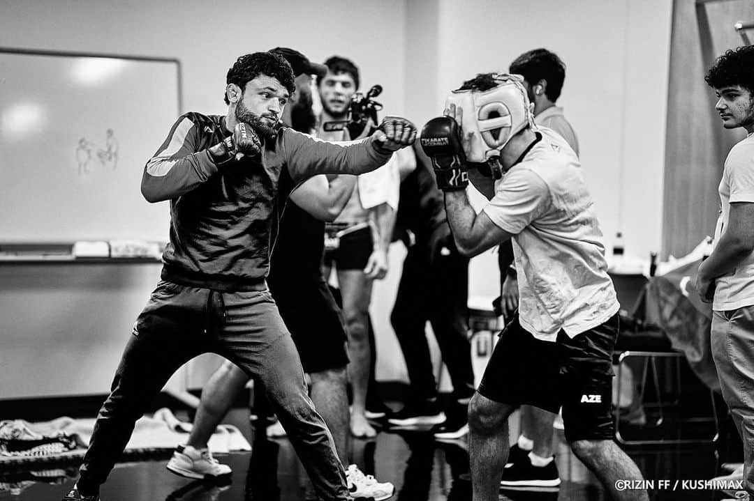 RIZIN FF OFFICIALのインスタグラム：「Back stage photos. #superRIZIN2」