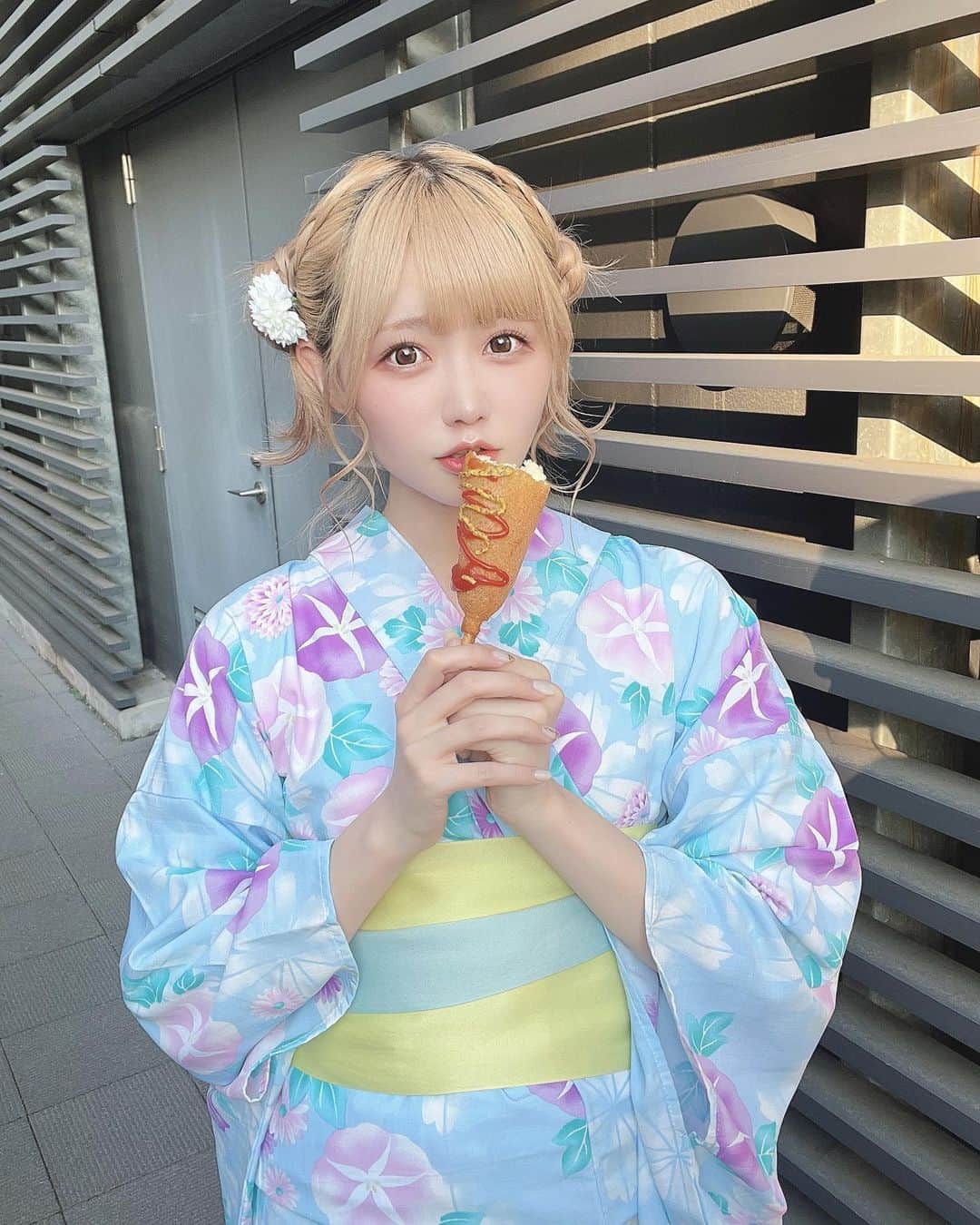 岩澤美潤のインスタグラム：「୨୧ 夏が過ぎても一緒にいてくれる？ ・ ・ ・ ・ ・ #圧倒的天使  #浴衣女子」