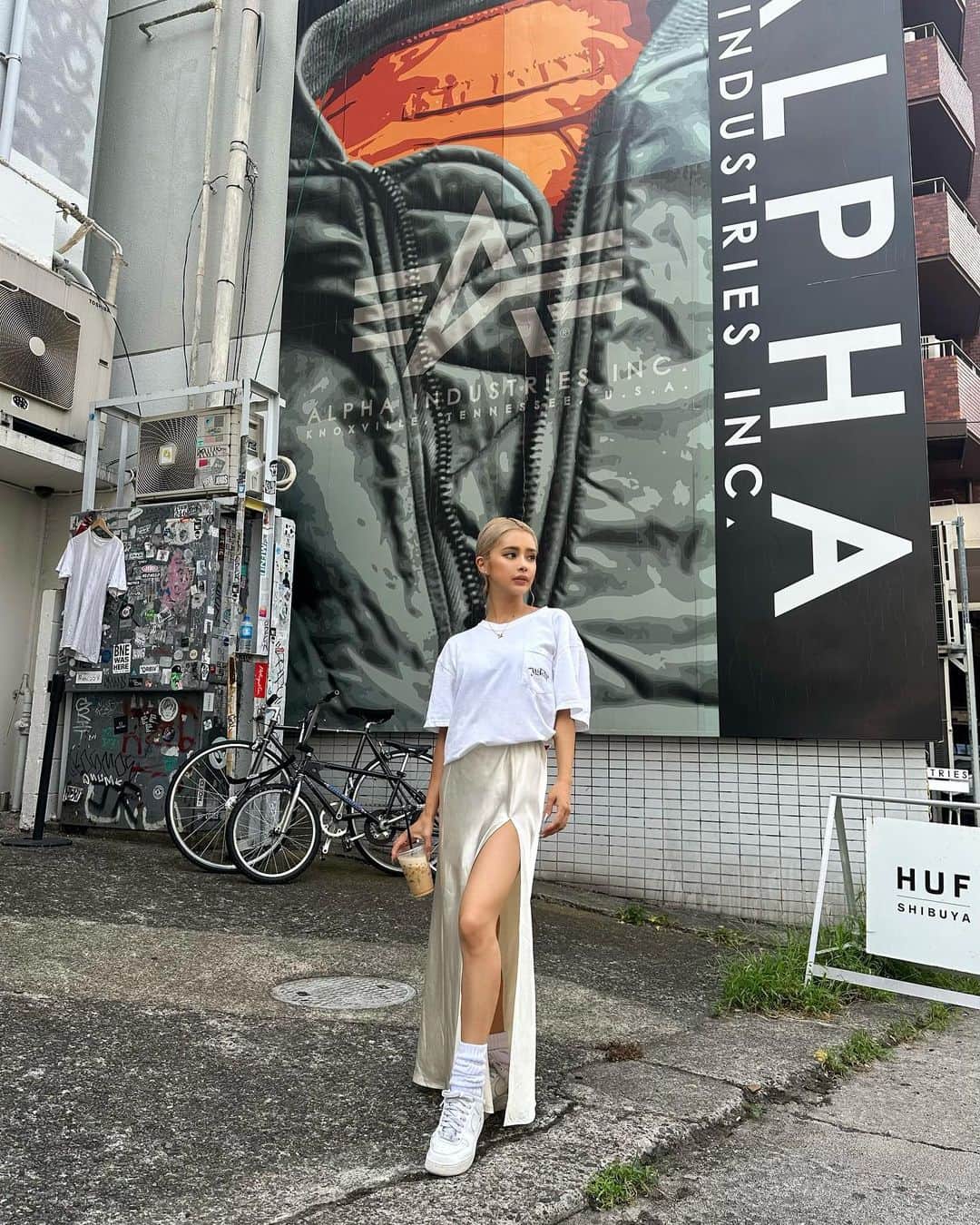 加藤美佳さんのインスタグラム写真 - (加藤美佳Instagram)「本日のおみ。 @aclent_official ロングスカート お気に入りすぎ🩶」8月30日 21時23分 - katomika1212