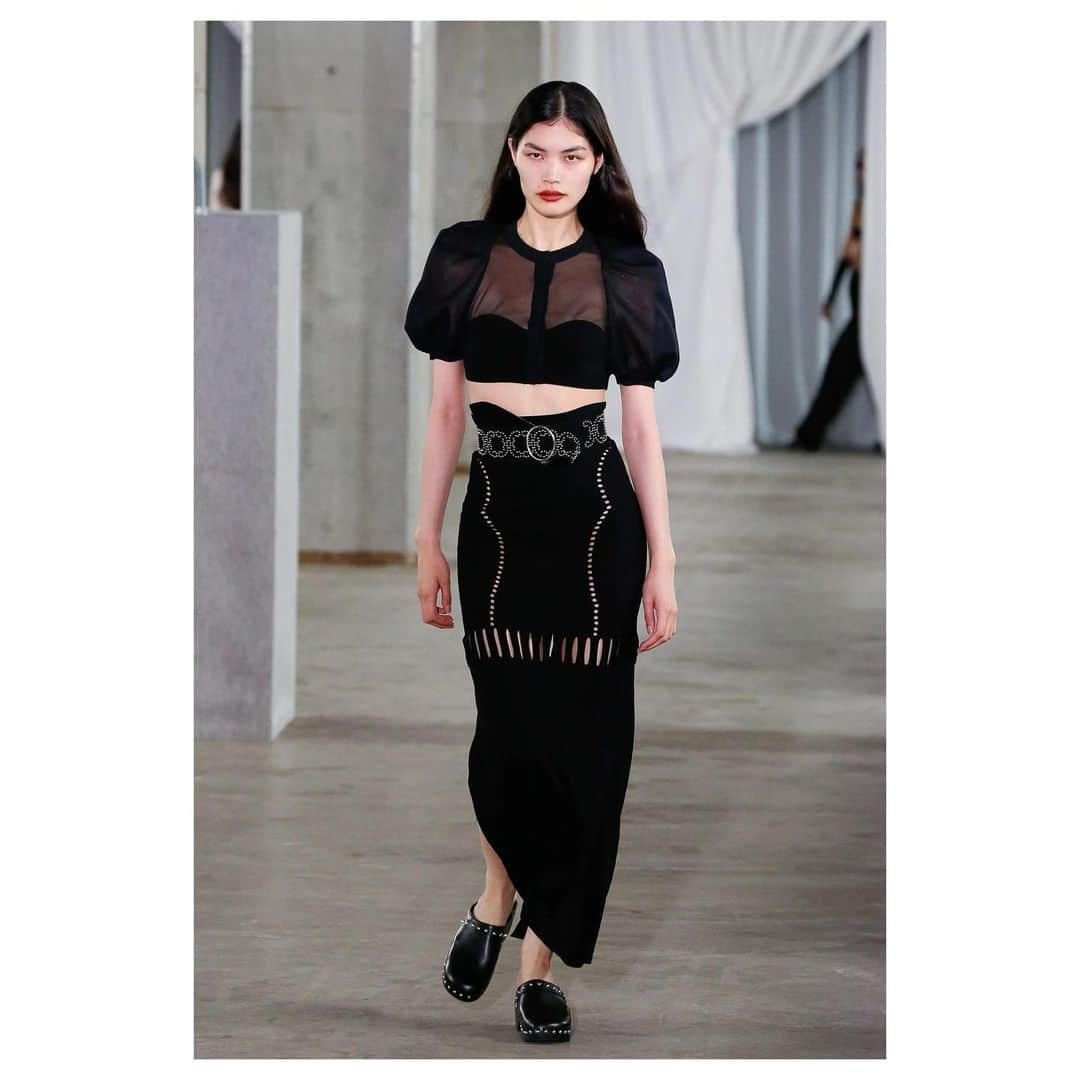 福士リナのインスタグラム：「@fetico_official 2024 S/S collection  ありがとうございます🖤🖤」