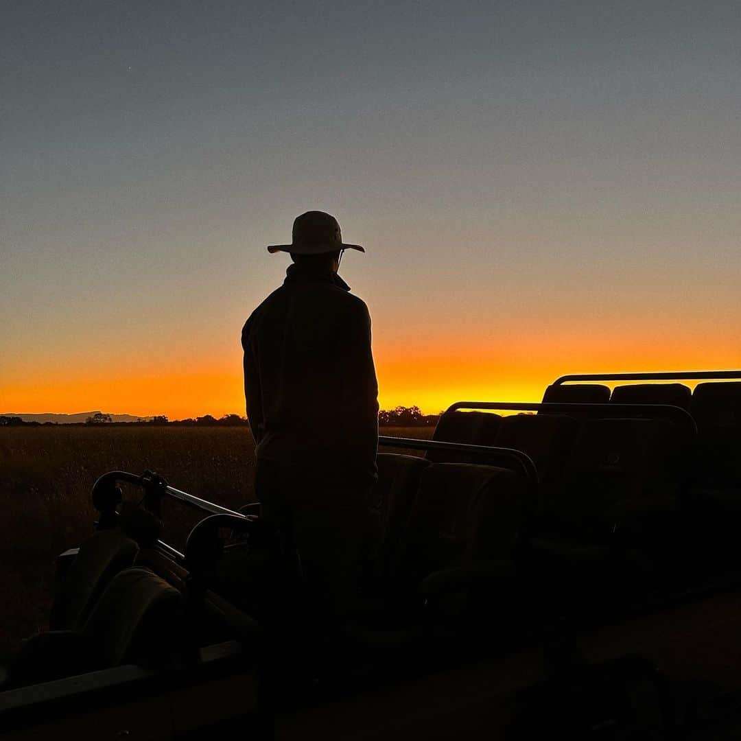 ロス・バークリーのインスタグラム：「Safari, SA. 🇿🇦👌🏻📸」