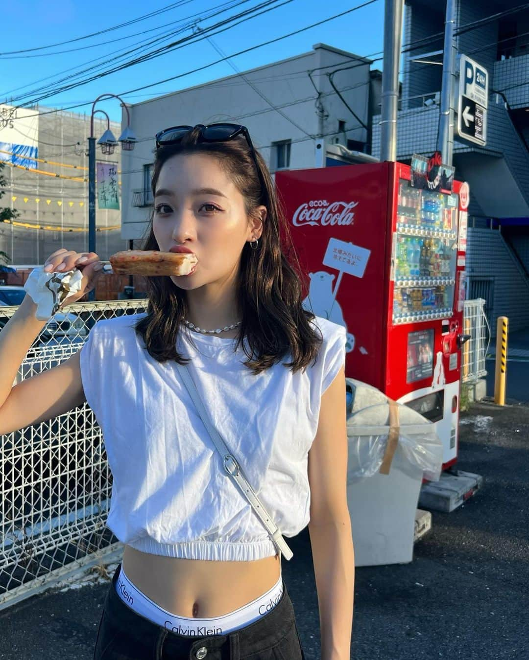 大和屋穂香（ほのちぃ）さんのインスタグラム写真 - (大和屋穂香（ほのちぃ）Instagram)「15cm髪きったよ ✂︎ 鎌倉で食べ歩きした休日🍘🍡」8月30日 21時51分 - honochii0919