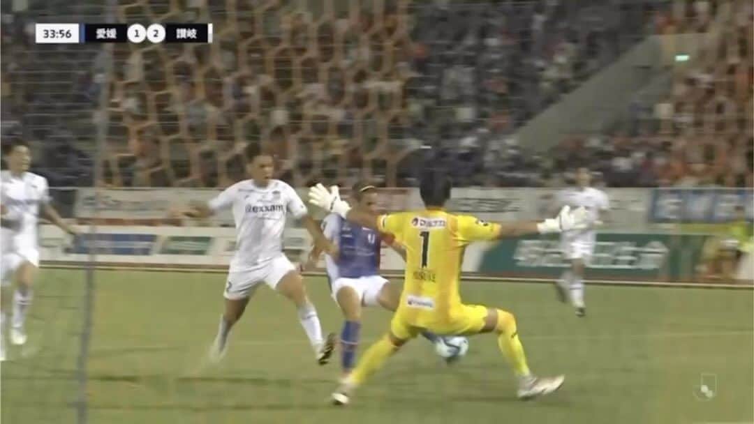 のインスタグラム：「8th goal⚽️  #ehimefc  #愛媛fc  #jleague  #松田力  #indonesia  #🇮🇩🇯🇵」