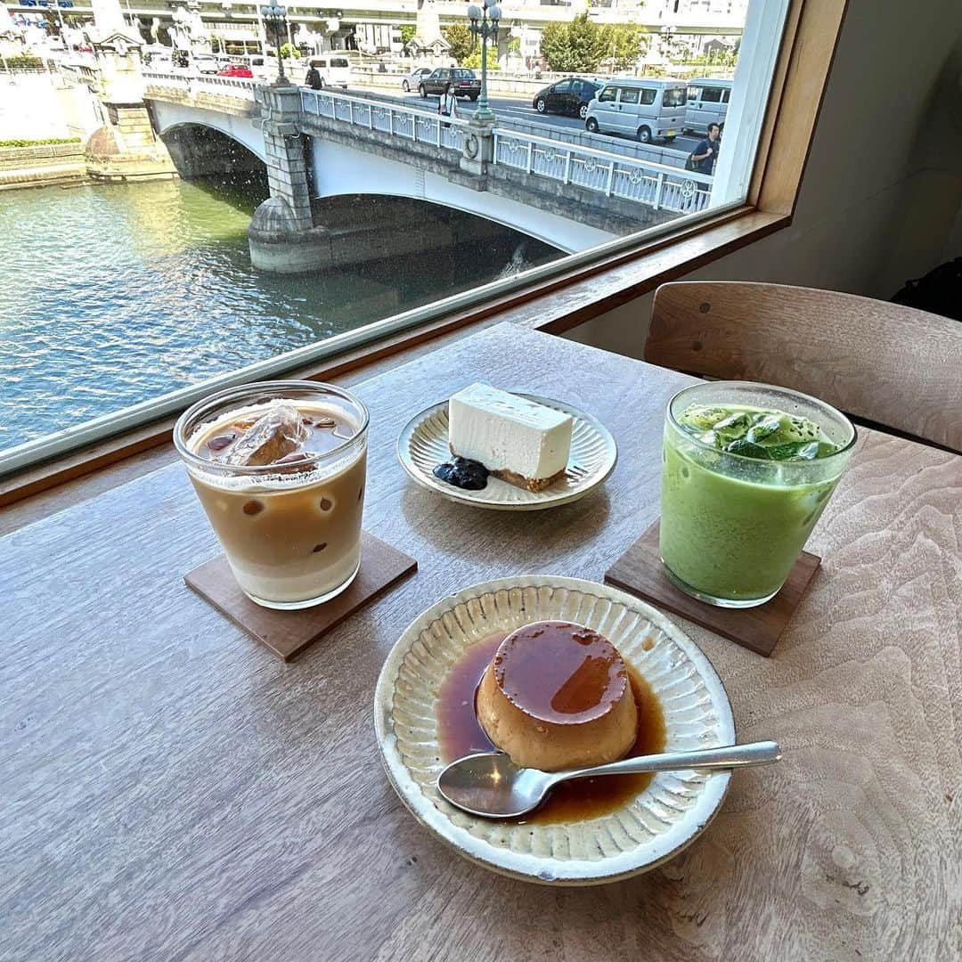 みさねさんのインスタグラム写真 - (みさねInstagram)「数年ぶりの大阪🍮  ㅤ#モトコーヒー #motocoffee #大阪カフェ #北浜カフェ #カフェ巡り」8月30日 22時10分 - misane1209