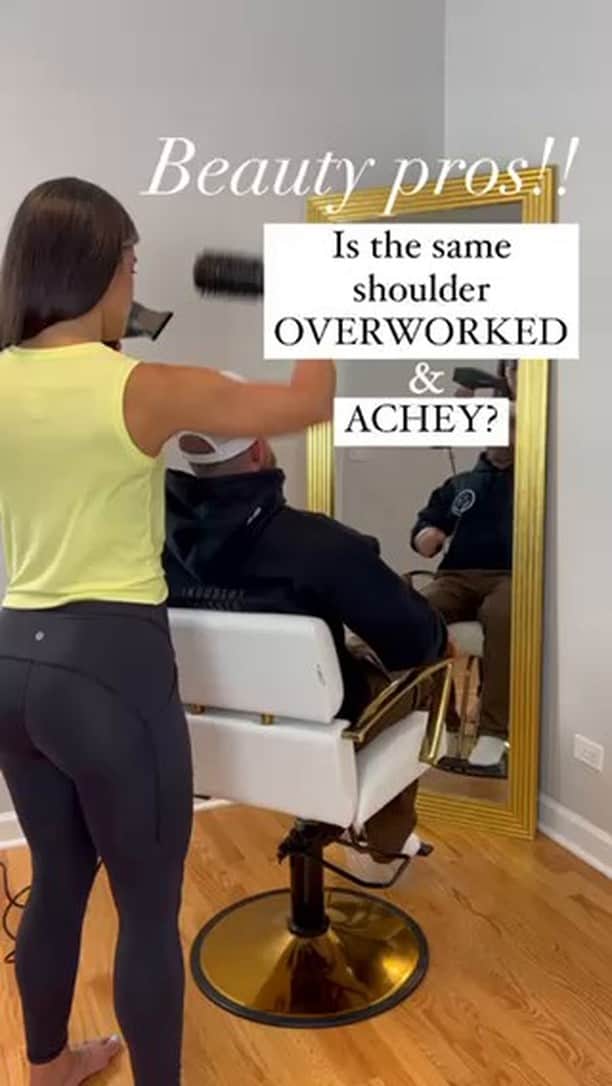 CosmoProf Beautyのインスタグラム：「Achey shoulders from blow-drying? @IndustryAligned recommends trying this stretch in between clients to keep your posture optimal throughout the day!  Did you try the stretch? How are you feeling? www.cosmoprofbeauty.com  #CosmoProf #hairstylistproblems #behindthechair #beautyprofessionals #hairstylisteducation #NailTechLife #licensedesthetician」