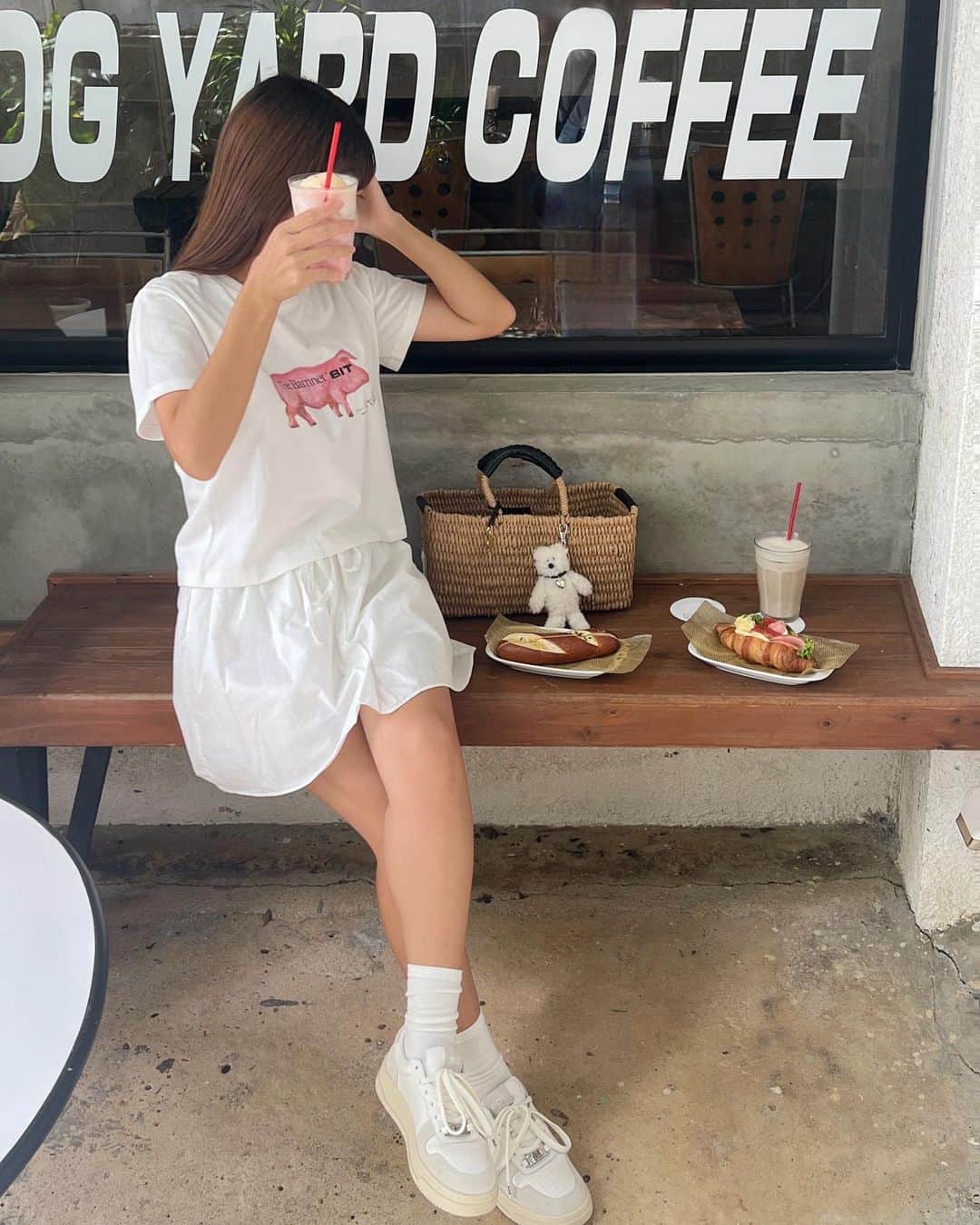 のインスタグラム：「.  @dogyardcafe_yadoya 🐶 食べたものまたのせます〜！！  ワンチャンのいるカフェ☕️☕️  #dogyardcafe #宮古島#miyakoisland」