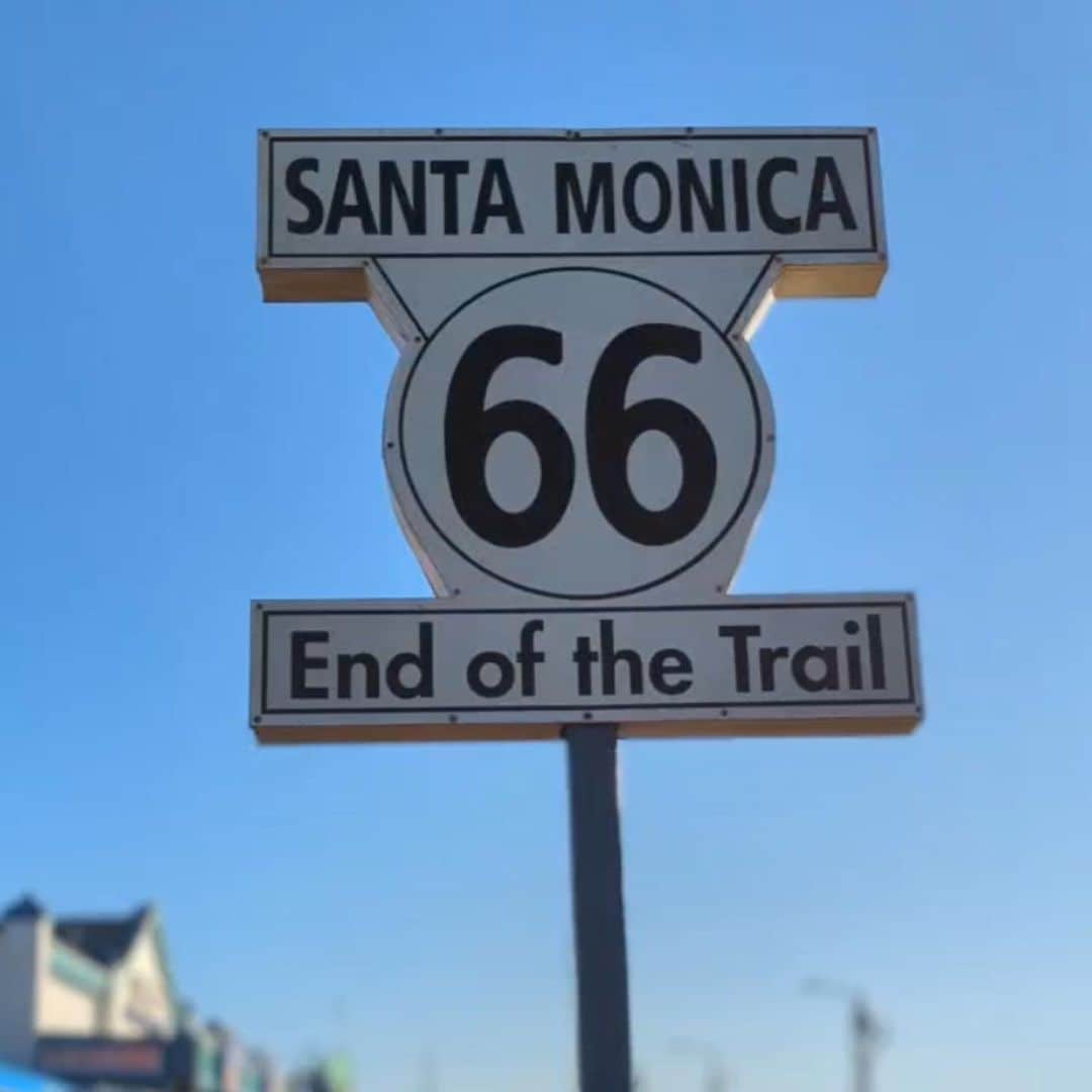 宇内梨沙さんのインスタグラム写真 - (宇内梨沙Instagram)「休暇の思い出📝  サンタモニカは どことなく逗子を思い出します🏖️  毎年、休暇の際は 自然を見に出かけているので 今年はヨセミテやグランドキャニオンへ行きました。  カリフォルニアの ディズニーリゾートなどにも行ったので ぽつぽつ記録していきます✨」8月30日 22時46分 - risaunai