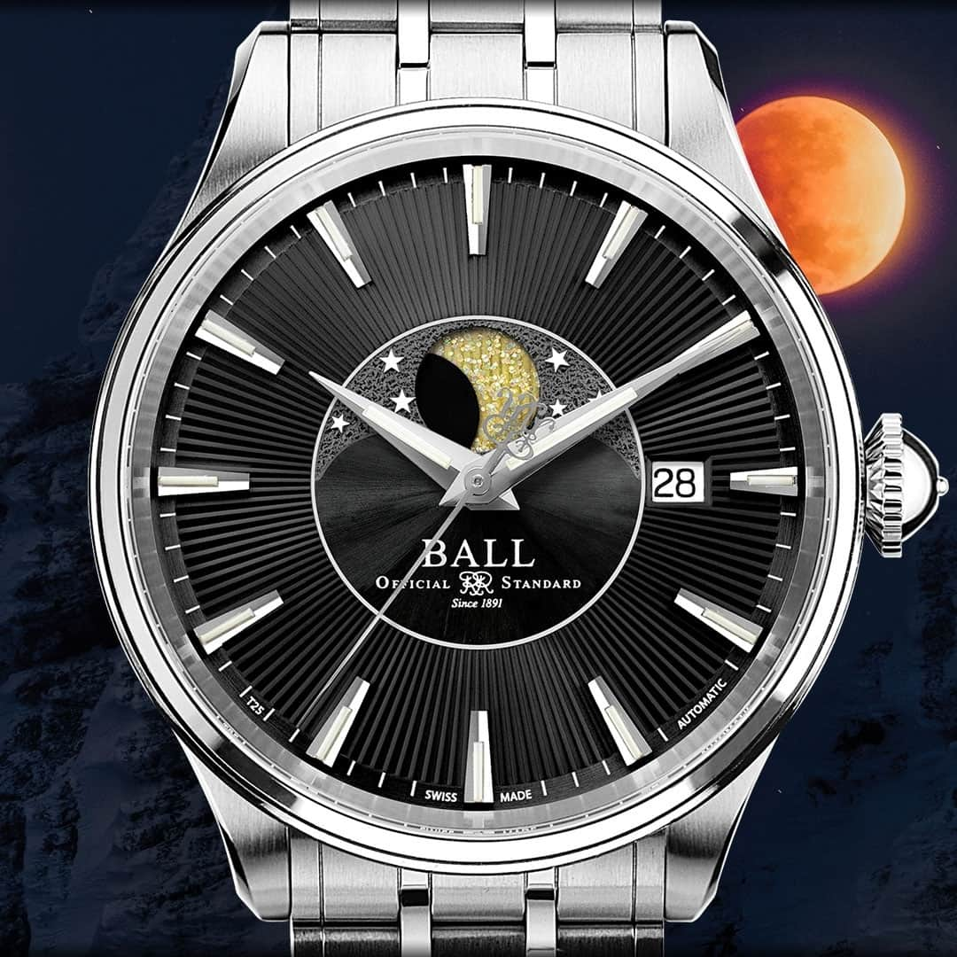 ボール・ウォッチのインスタグラム：「After tonight, we will have to wait years before seeing another Super Blue Moon lighting up the sky, but thanks to Trainmaster Moon Phase, you have all phases of the celestial wonder on the wrist.⁠ ⁠ Moon phase indication powered by micro gas tubes.⁠ ⁠ Discover more: Linkinbio⁠ ⁠ #ballwatch #beyourself #watchfam #watchgeek #watchnerd #watchesofinstagram #watchmania #watch #dailywatch #watchoftheday #wristgame #watchaddict #wristporn #watchdaily #watchlover #wotd #lovewatches #luxury #uhren #timepiece #luxurywatch #mensfashion #moonphases #lume #orologio #montre #relojes #menswatch #mensstyle #superbluemoon」