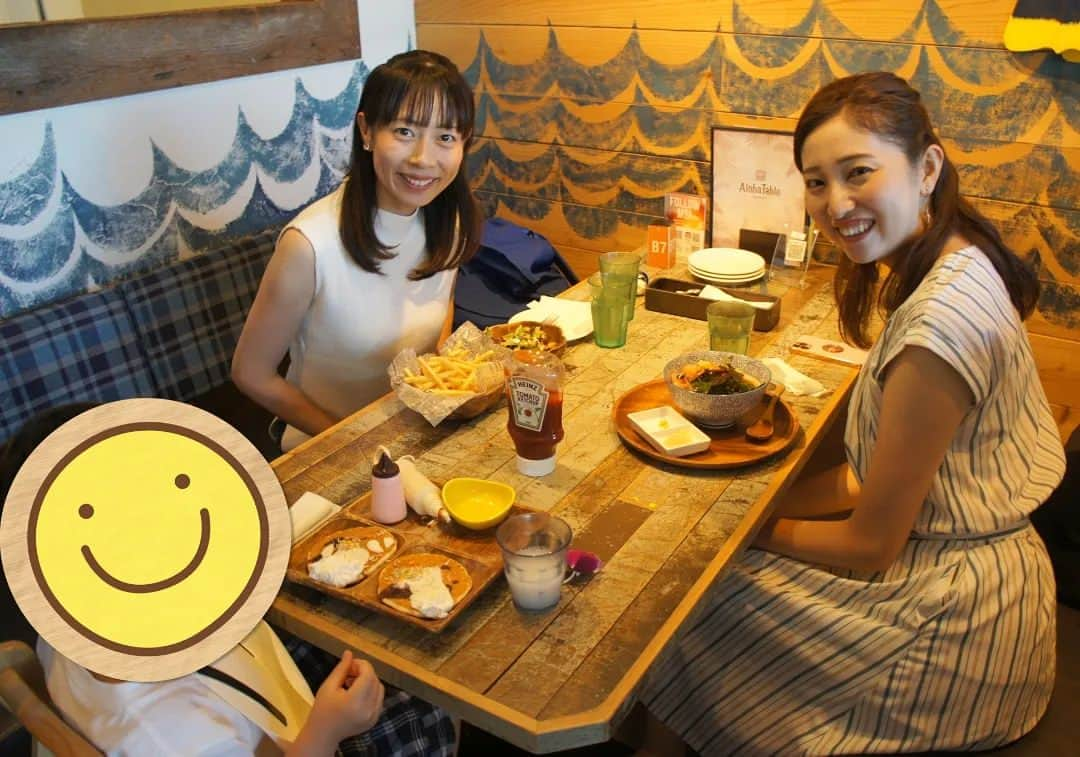 石井優香のインスタグラム：「． 先日、 就活同期のしおりちゃん(@shiorimarui )と ランチをしてきました🍴🥰 このインスタで何度も書いている気がしますが😂、 ほぼ毎月会えているような気がしていて とても嬉しいです😊 ． この日もいろいろ、いろいろと話して 時間が経つのがあっという間でした🕐️ これから季節が進んで 涼しくなったら、 今度は一緒にお出掛けもしてみたいです😊 ． ． #宮城県#宮城#仙台市#仙台 #仙台グルメ#仙台ランチ#アロハテーブル#仙台パルコ2  #定例会」