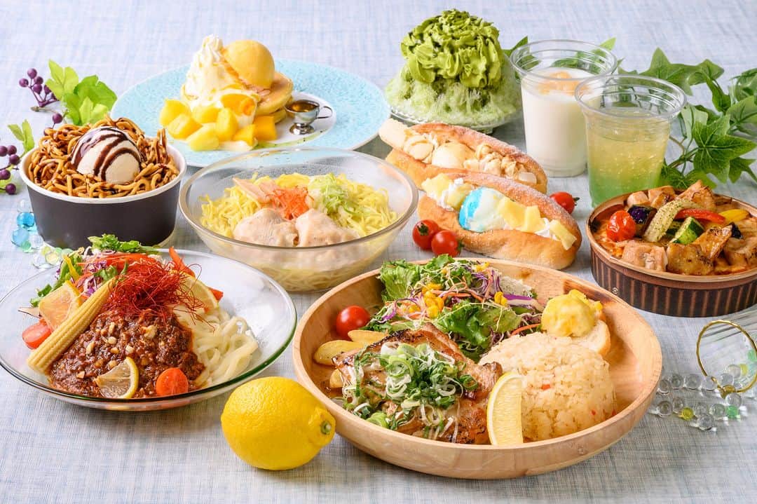 のインスタグラム：「夏メニューの販売は9月15日(金)まで💁 まだまだ暑い日もあるので、さっぱりしたメニューで体力を回復させて、午後も思いっきり楽しんでくださいね！   #鈴鹿サーキットパーク #テーマパーク　 #遊園地 #東海 #三重県 #鈴鹿市 #家族でお出かけ #子どもとお出かけ #赤ちゃんとおでかけ #三重旅行」