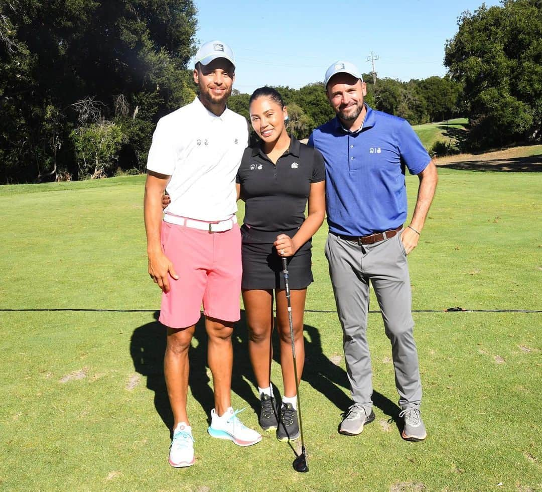 ステフィン・カリーさんのインスタグラム写真 - (ステフィン・カリーInstagram)「Our 4th Annual @workday Charity Classic w/@eatlearnplay was our best one yet! Every year, we have an absolute blast celebrating with our incredible partners, raising funds to support Oakland youth, and having fun on the course ⛳️. THANK YOU to all, especially our generous host @workday and co-CEO Aneel Bhusri for their continued support, along with @lineagelogistics, @nuna_usa, @regencell_bioscience, and the Harman family.  📷 @noahgphotos/@gettyimages」8月31日 3時49分 - stephencurry30