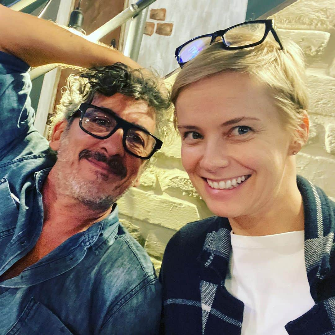 アンドレア・オズヴァルトのインスタグラム：「Ce-Nando-a-Budapest ❤️🤪 #nostalgia #amici #ilrabdomante #matera @matera_film_festival @il_mulino_italian_bistro」